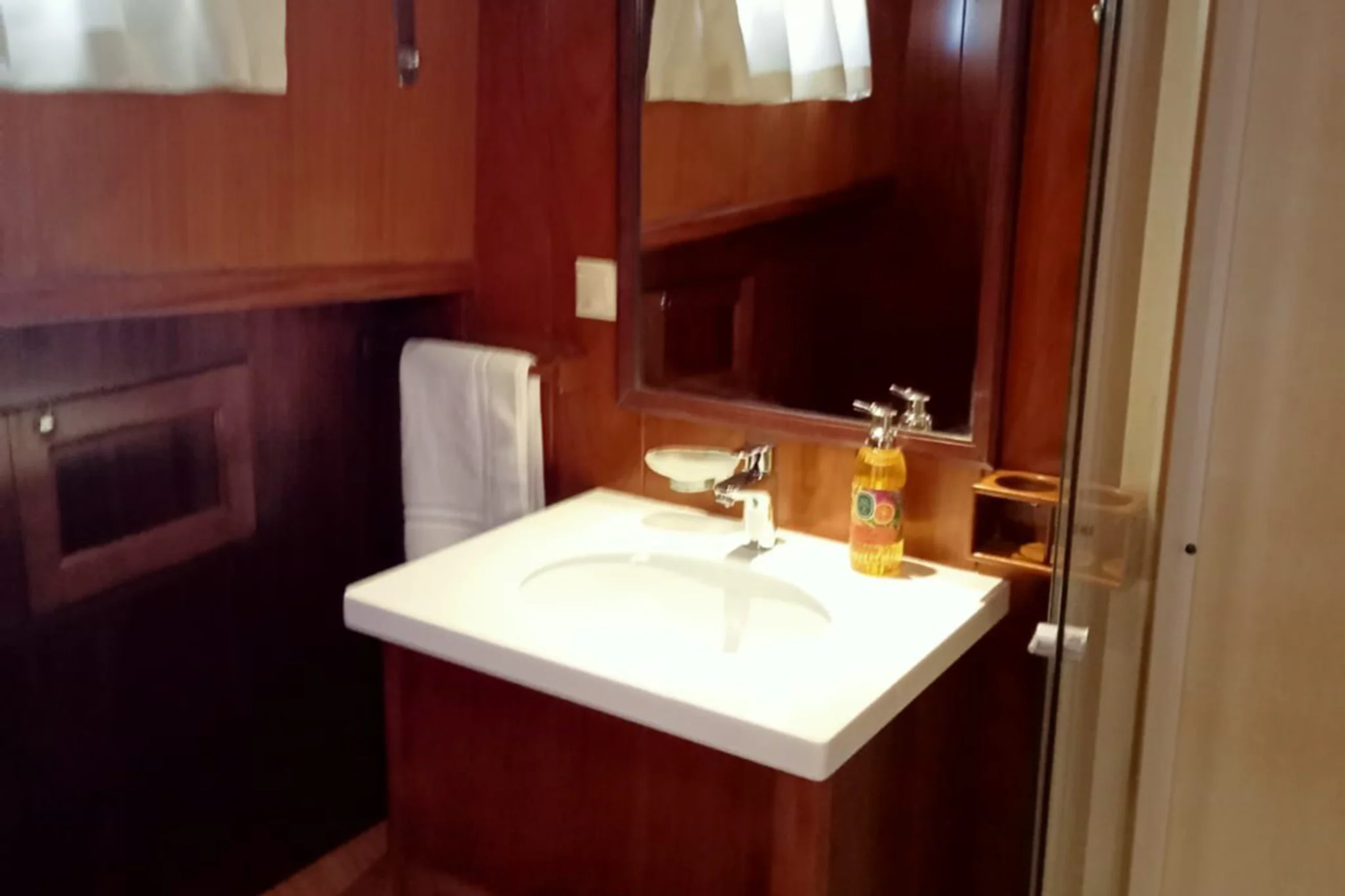 EY'MAR cabin 3