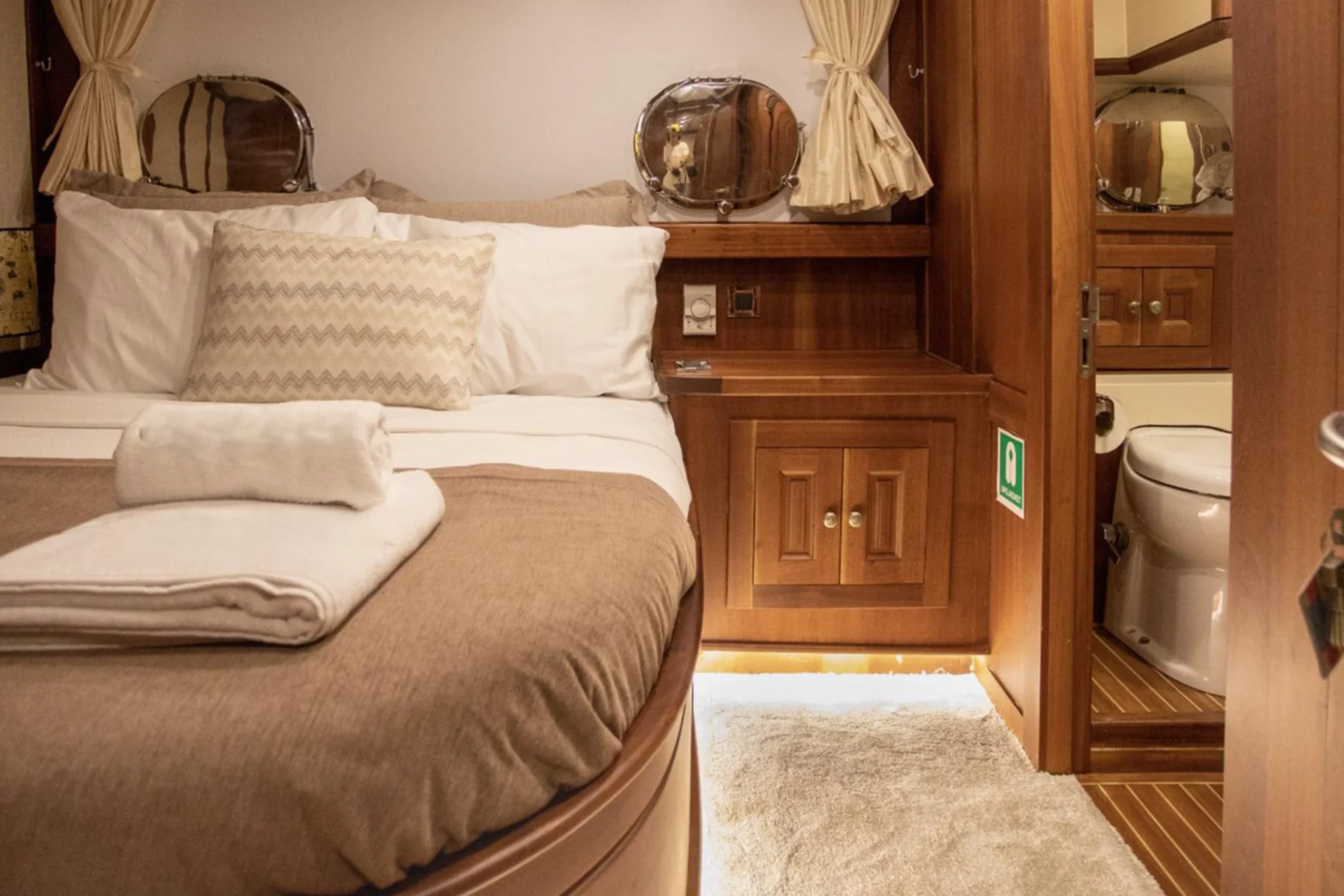 Sunworld 10 cabin 2