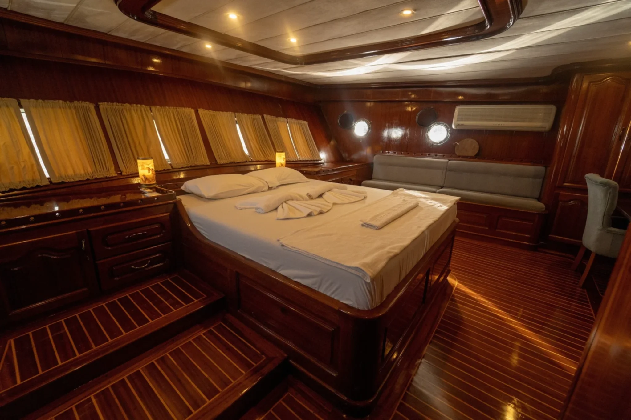 Diamond Lila — cabina 2
