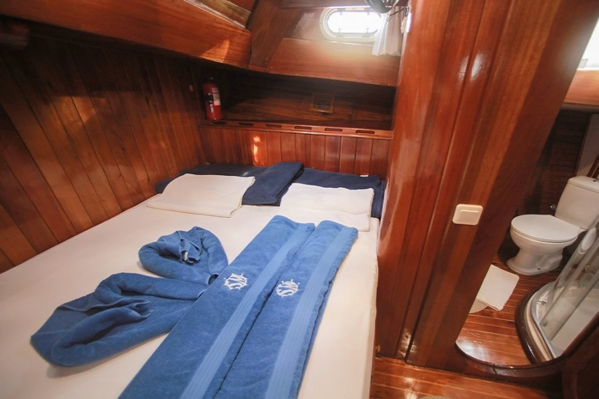 Sultan A — cabina 3