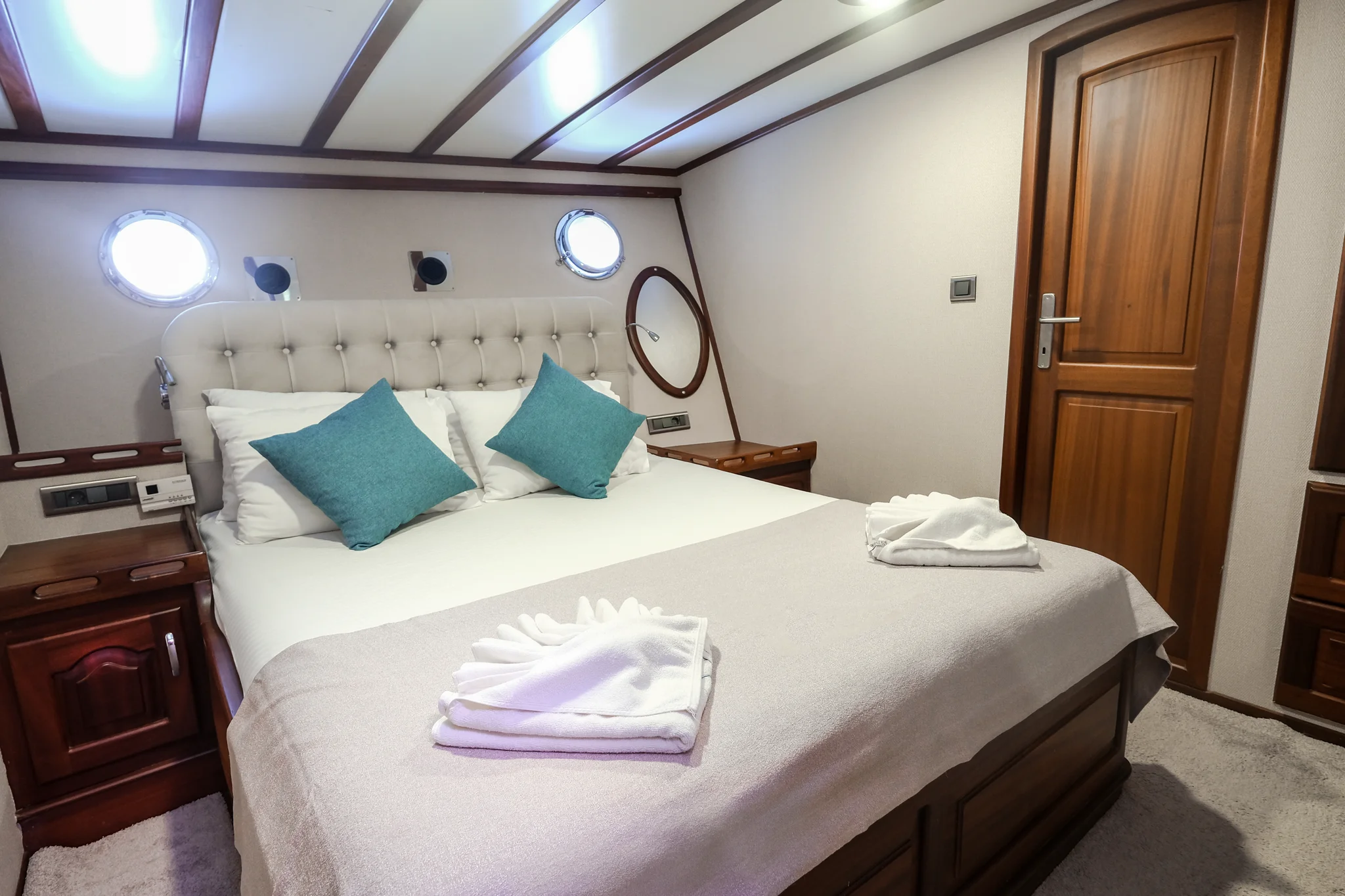 Larin Su — cabina 2