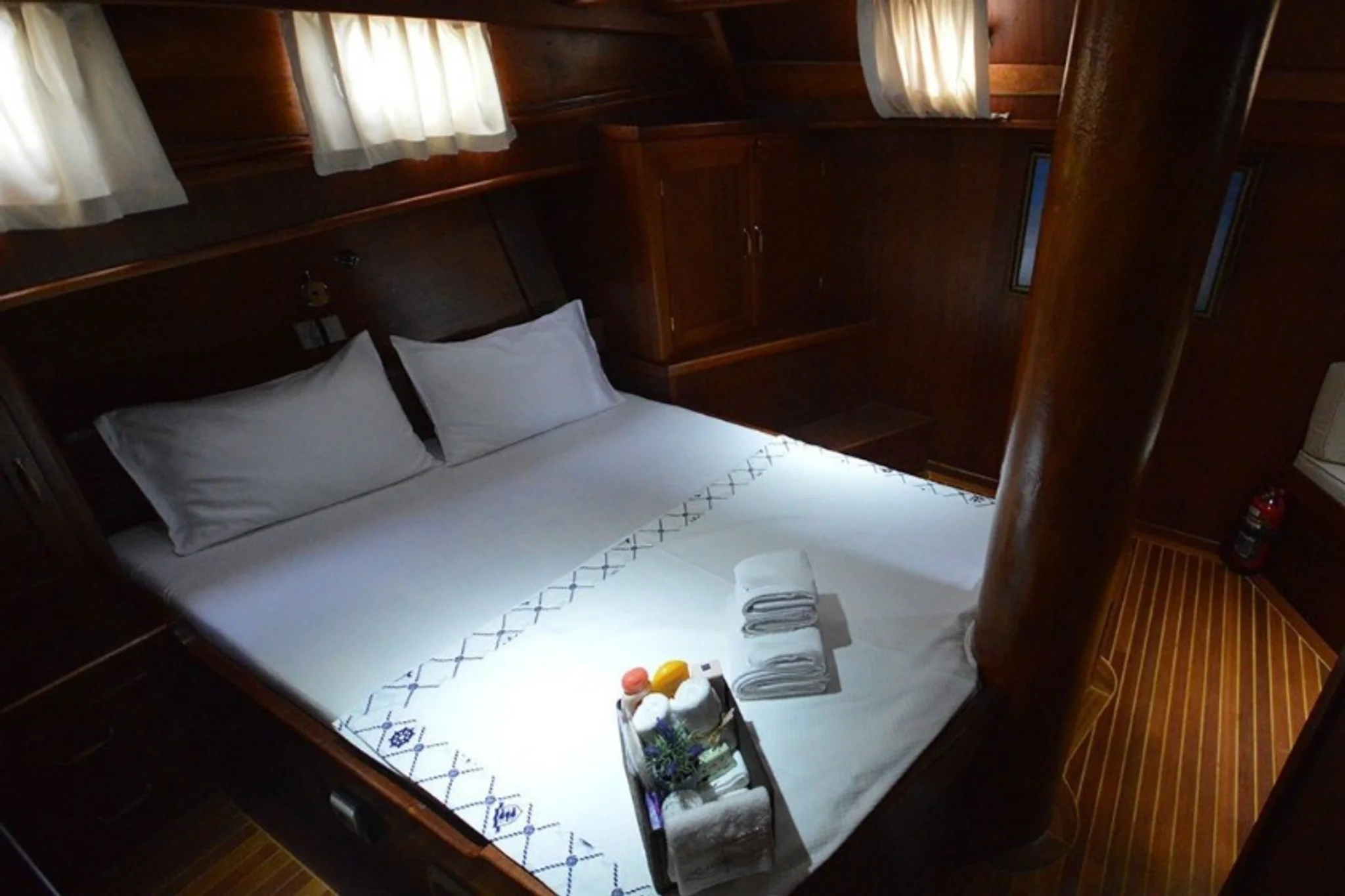 Cabine 2 de Tufan 5