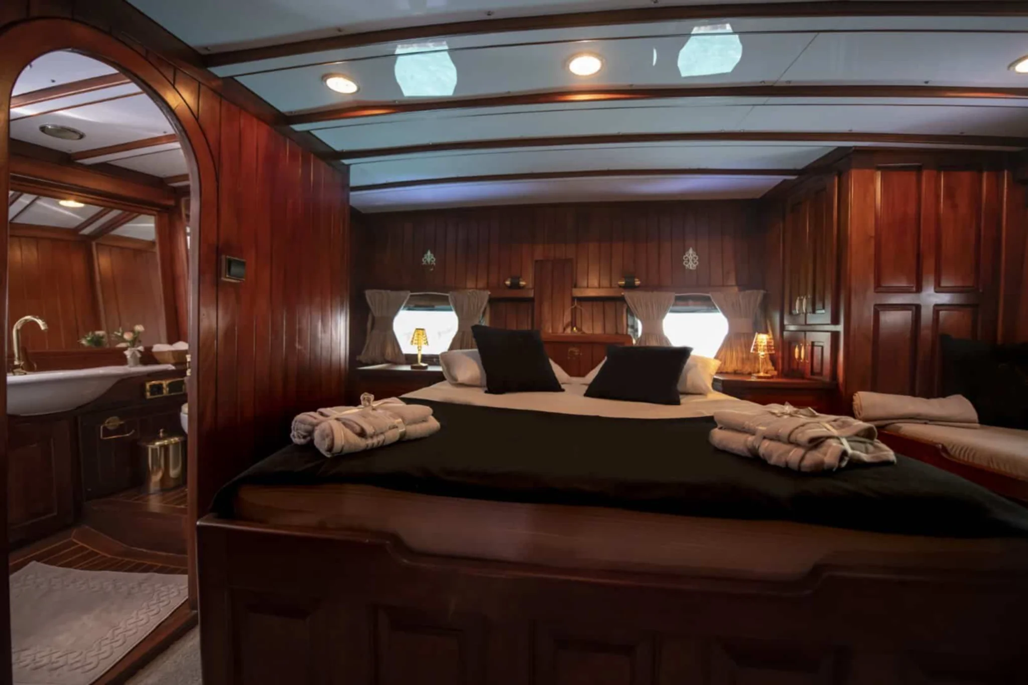 ELEGANCE  cabine 3