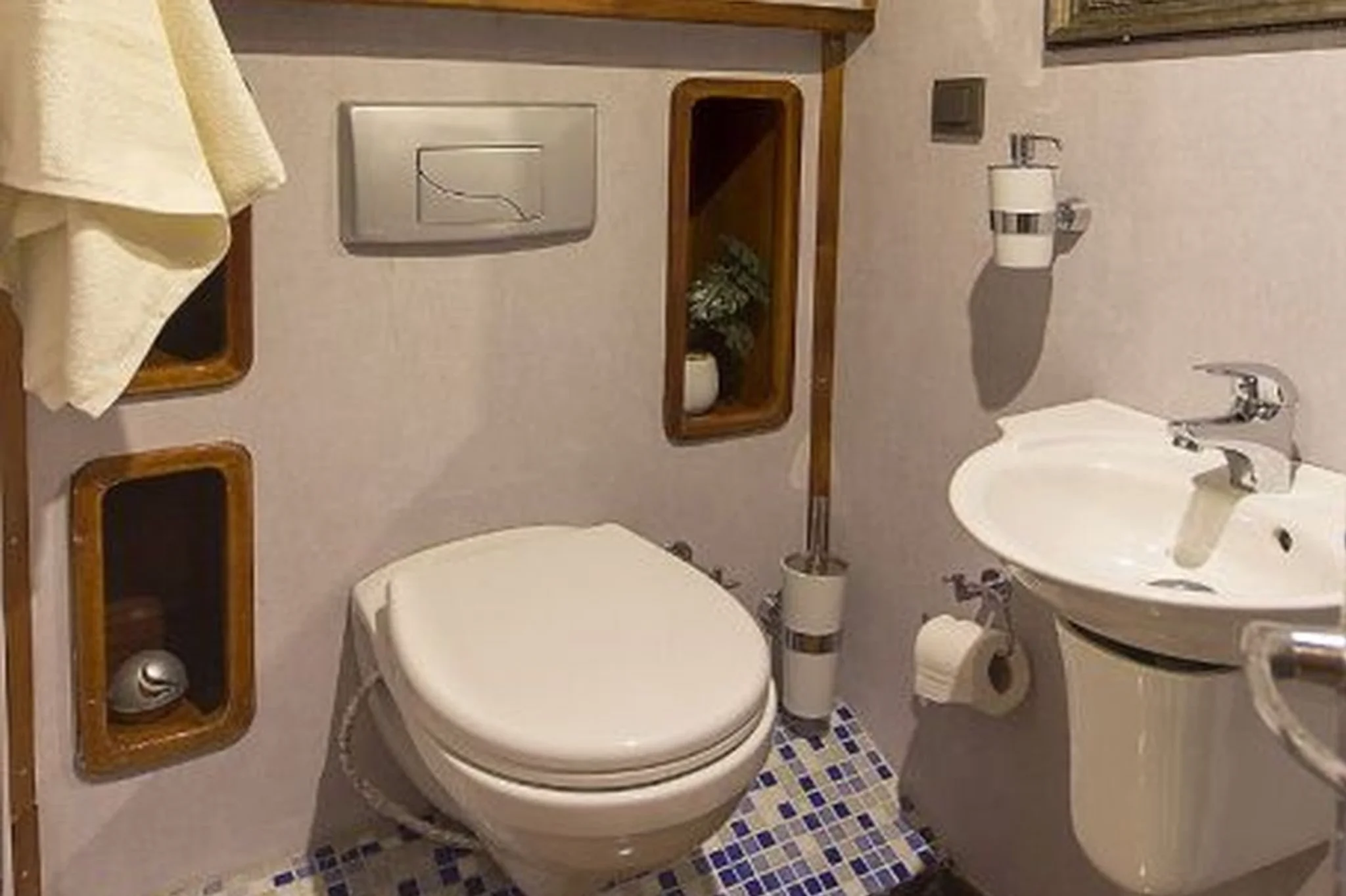 CEKIN cabin 3
