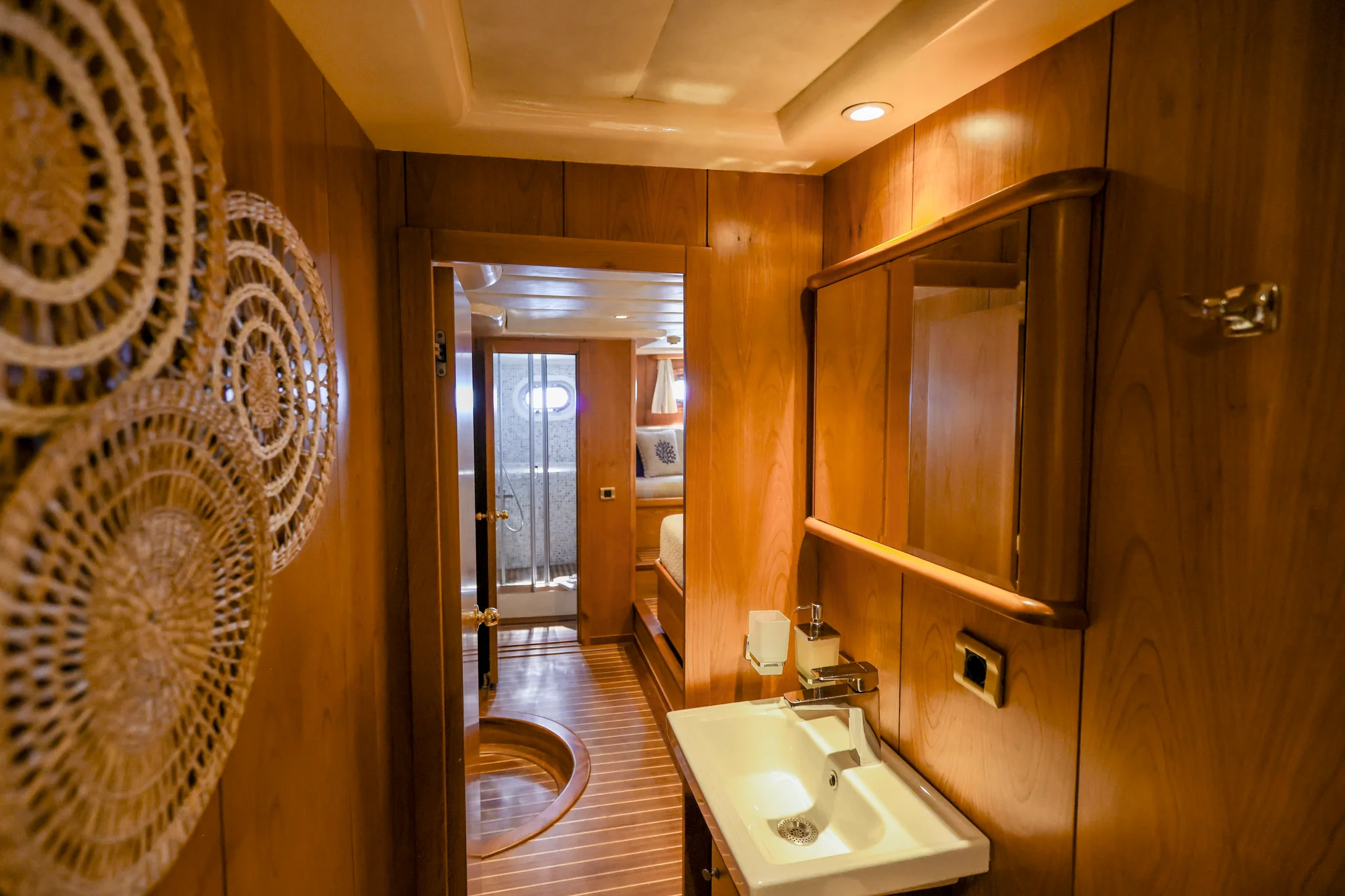 Aegean Schatz cabine 3