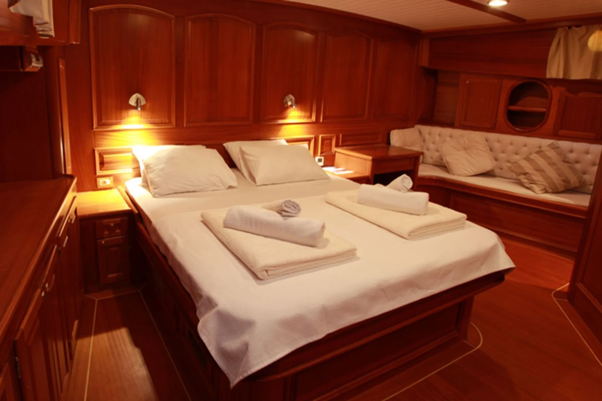 WHY NOT 2 cabin 3