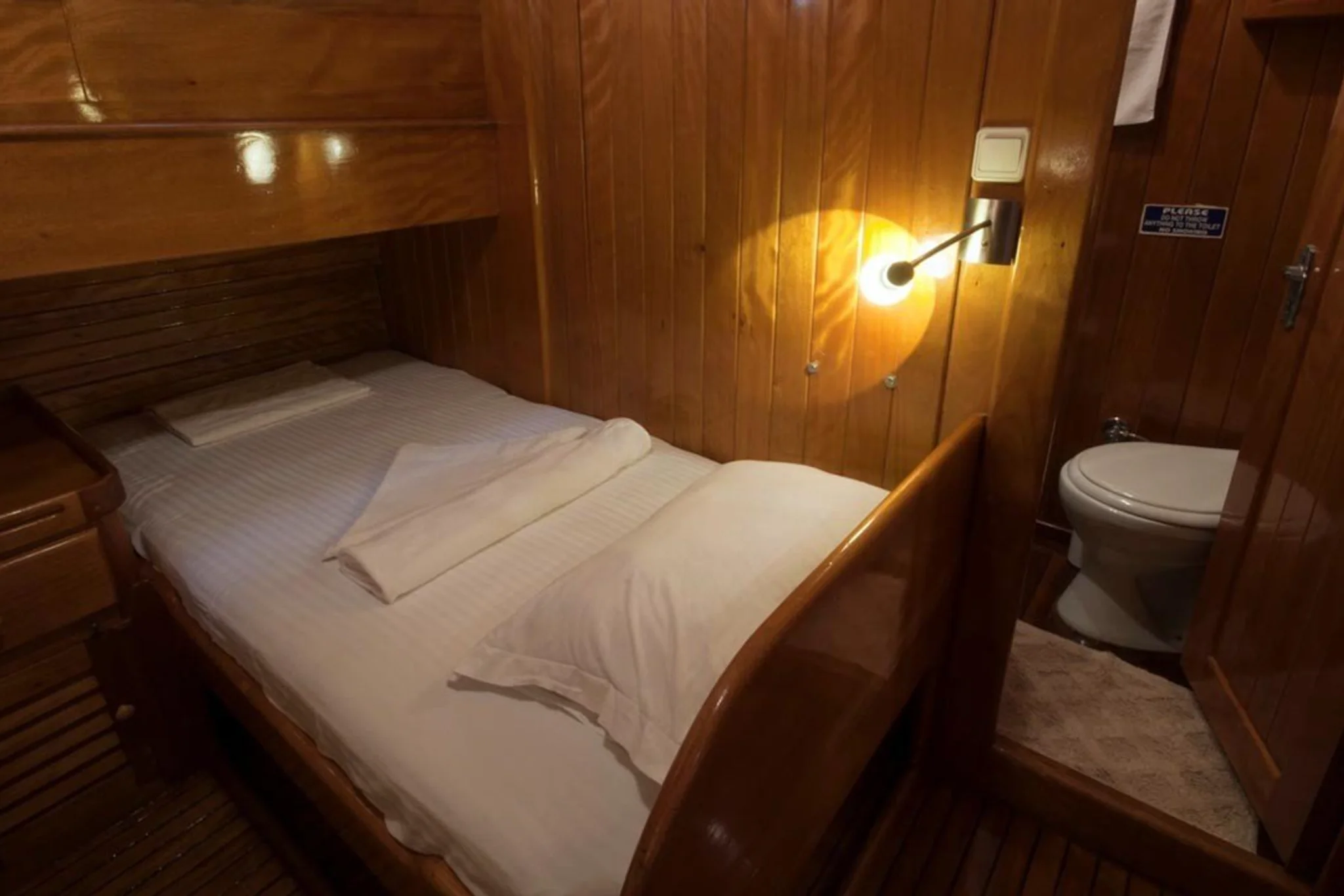 Cabine 3 de Arif Kaptan C