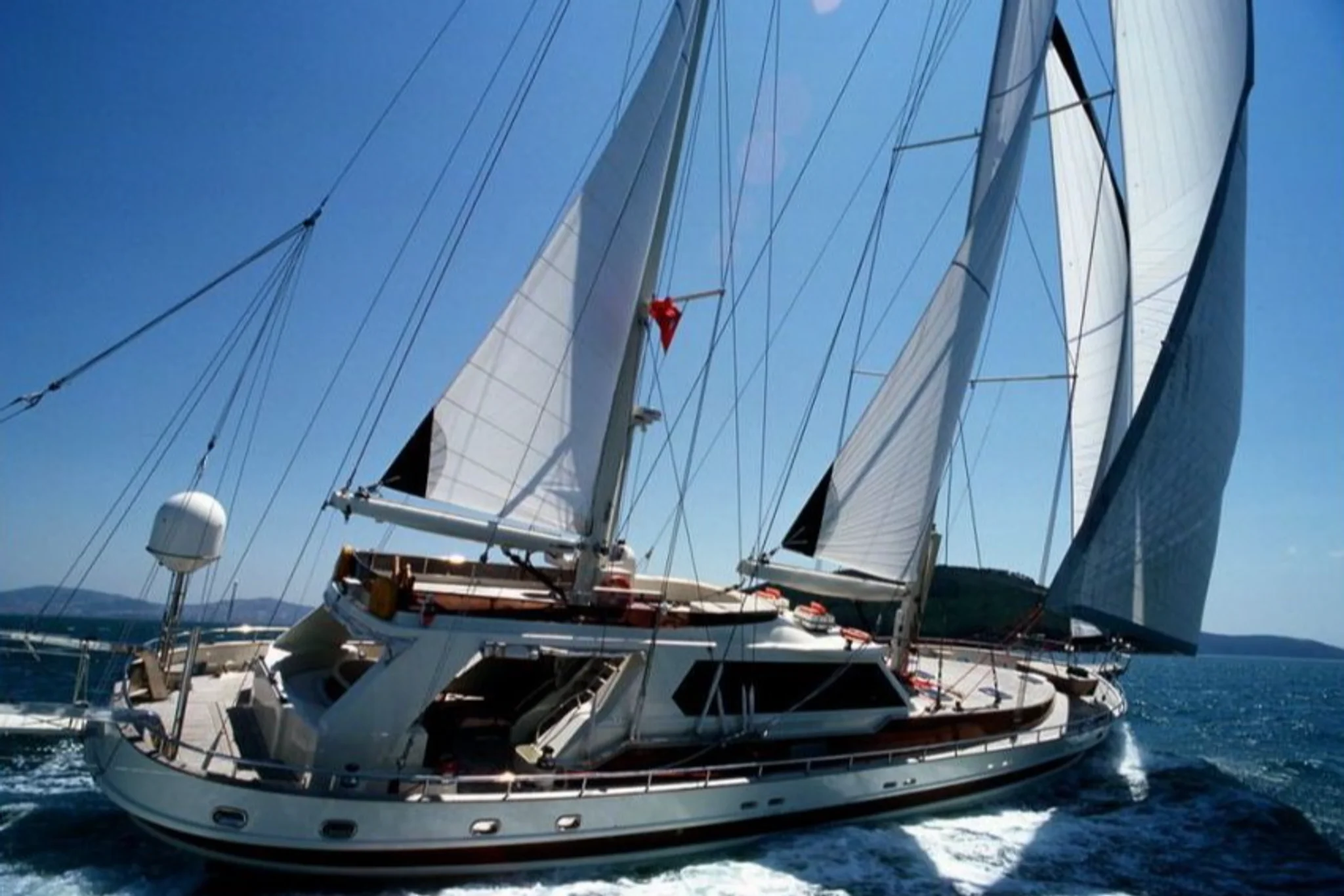 SEA BEAUTY — Foto 2