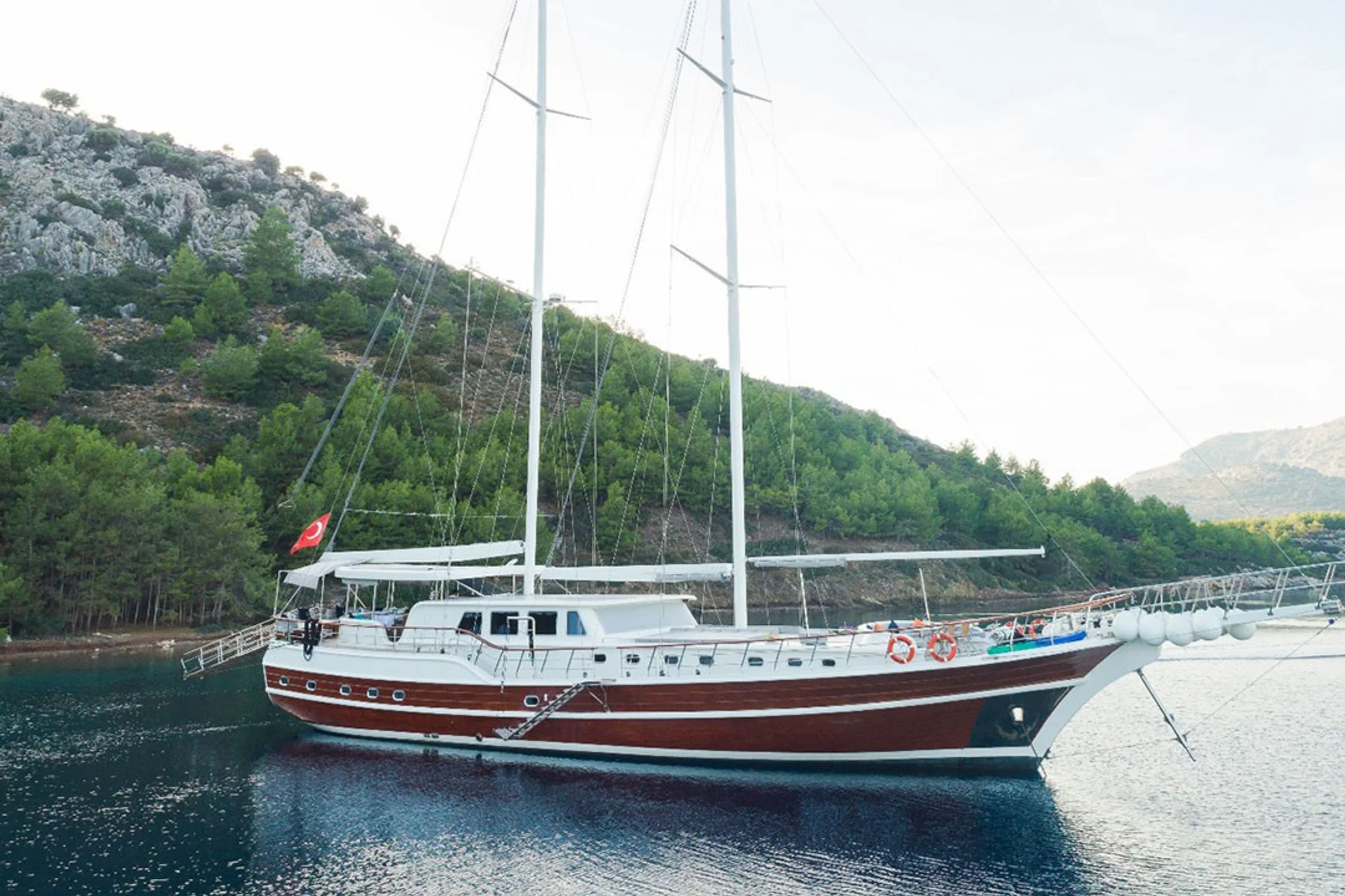 Vista Mare yacht