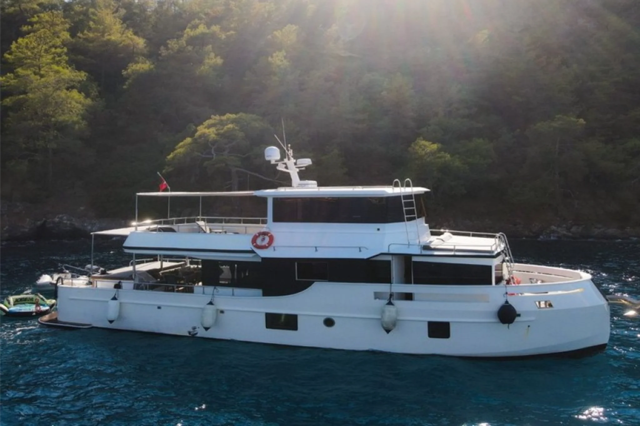Nayk 1 yacht