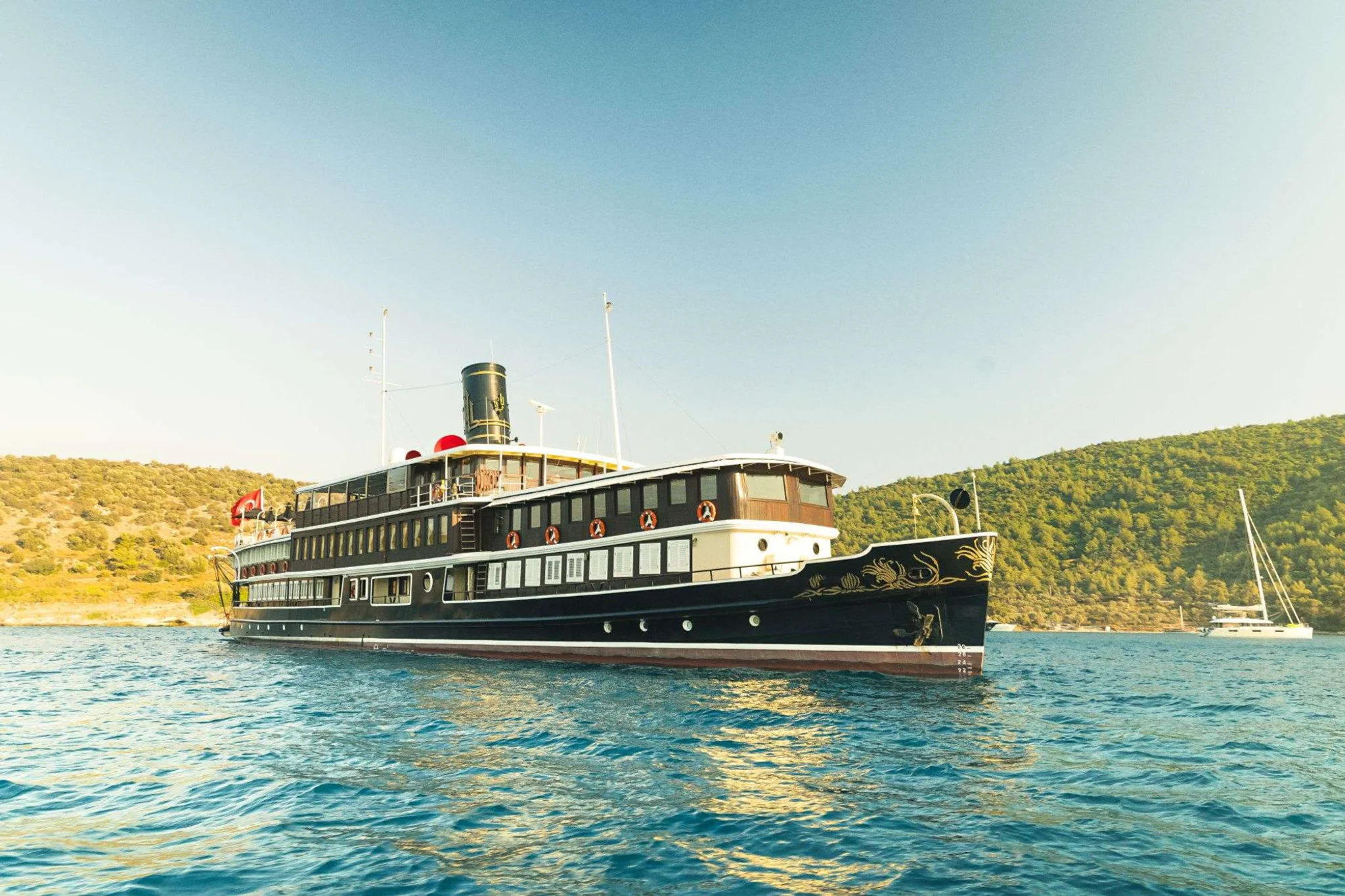 Halas 71 yacht