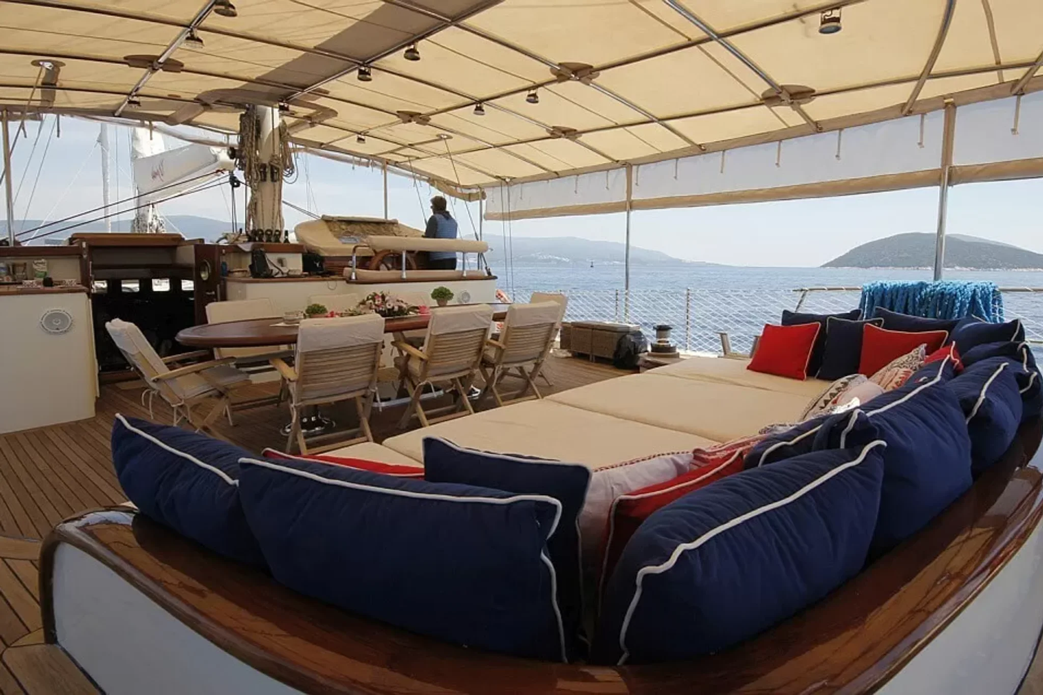 Deniz 61 — Foto 6