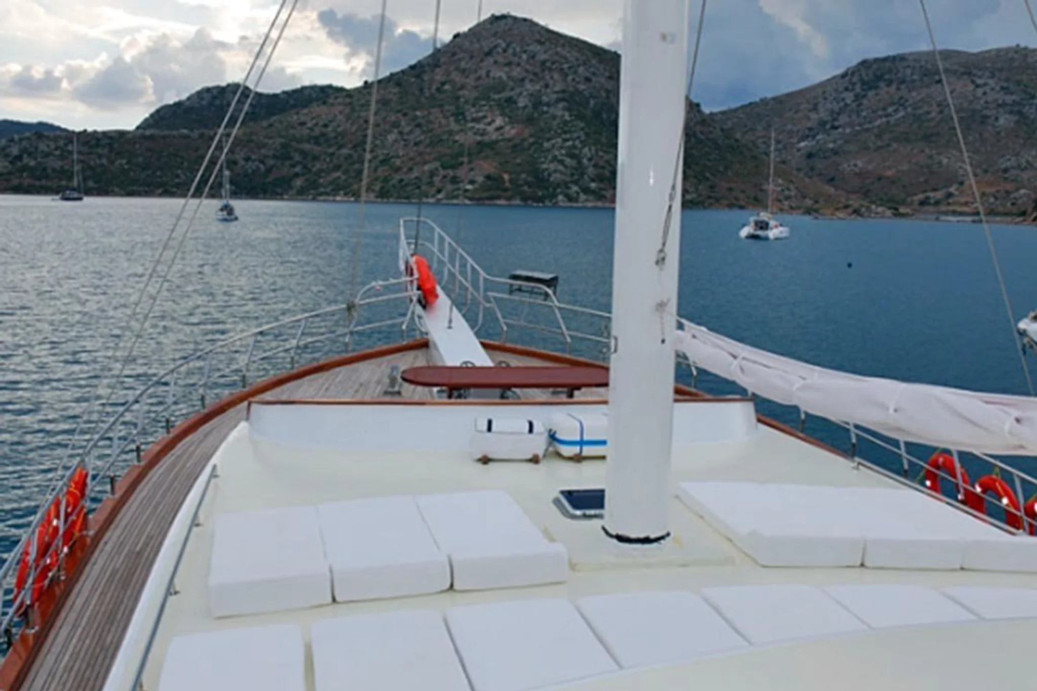 S Nur Taylan — Foto 13