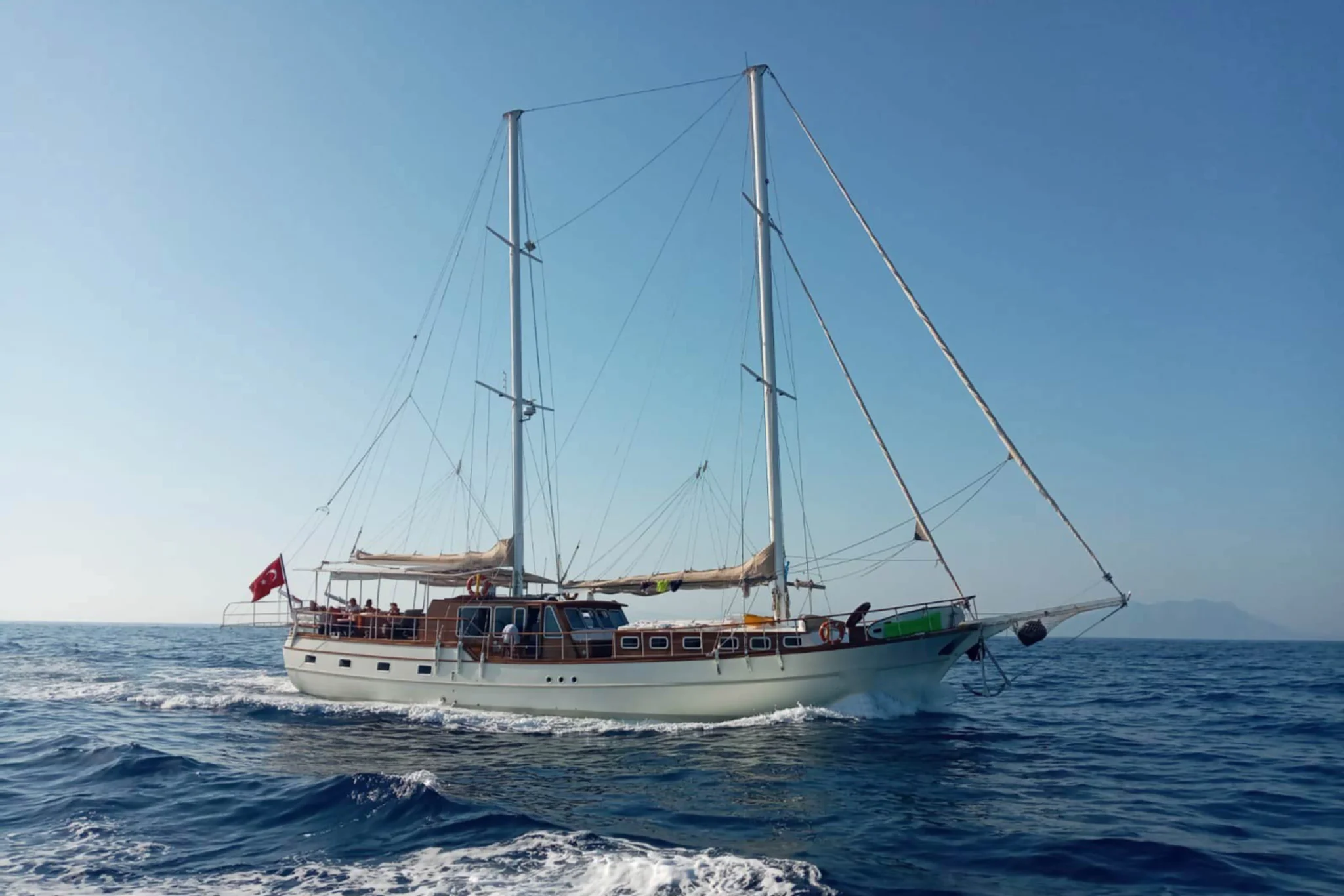 Avrasya 1 yacht