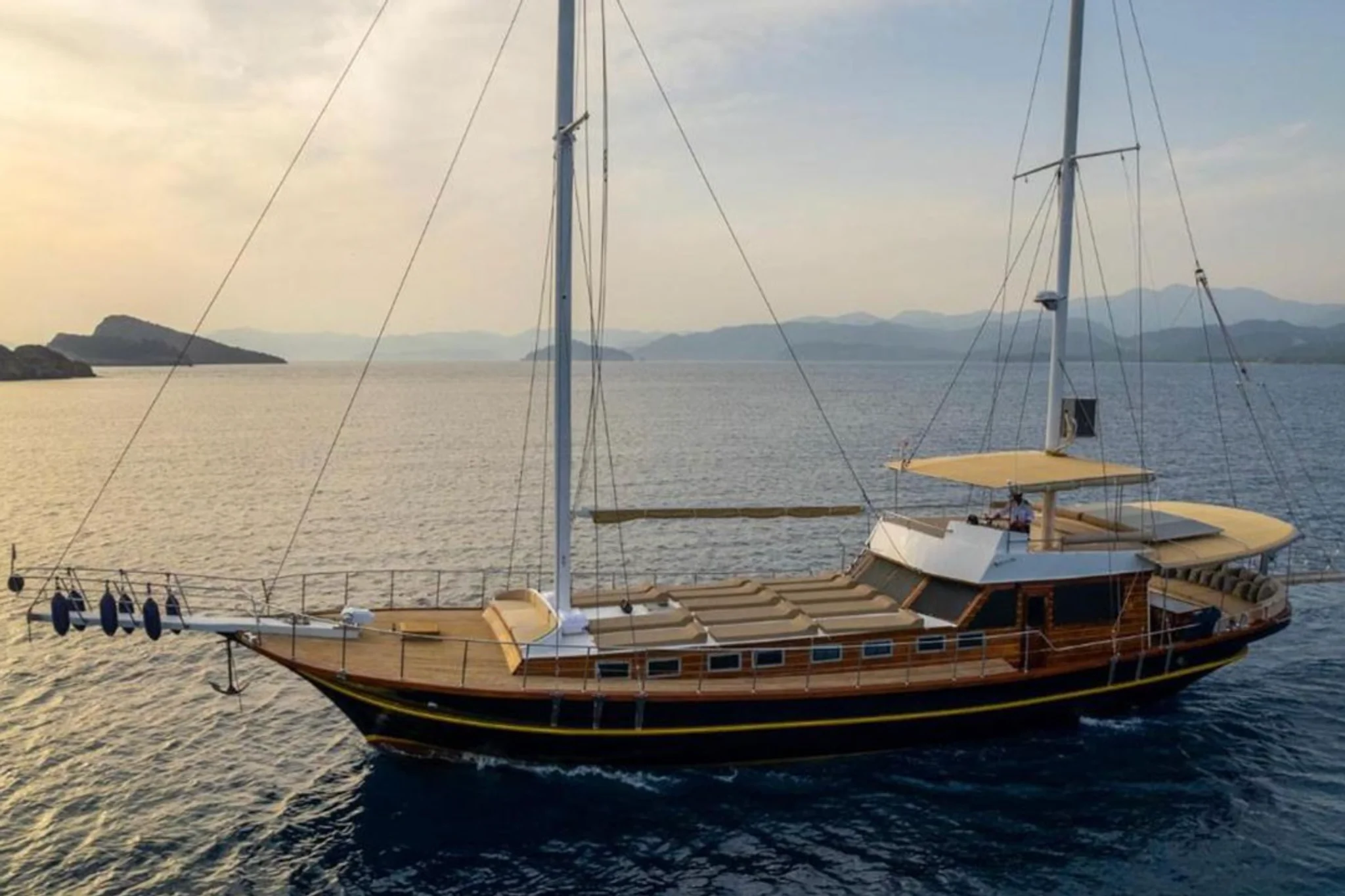 Ruya yacht
