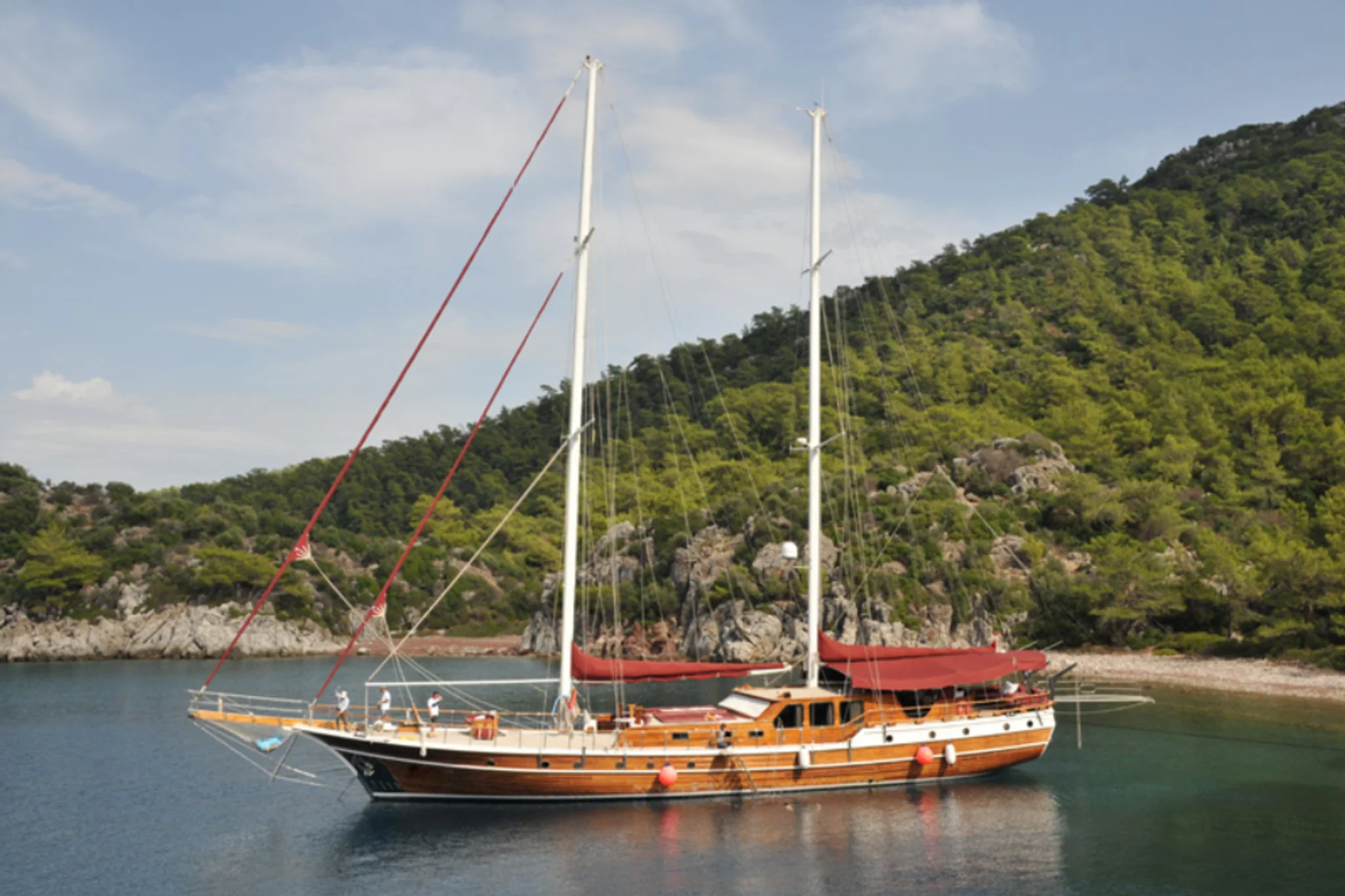 Moonlight yacht
