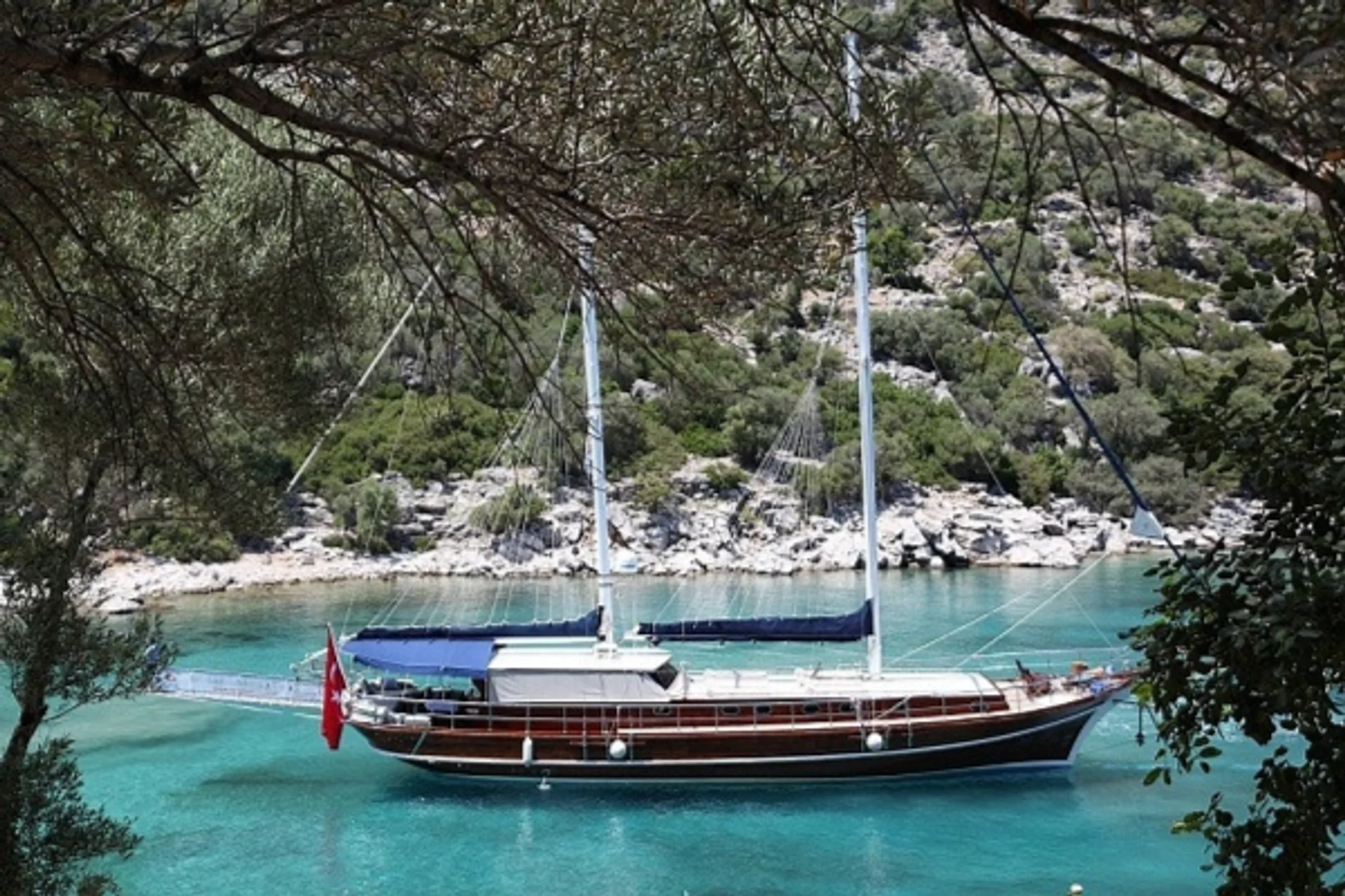 YASEMIN SULTAN 1 yacht