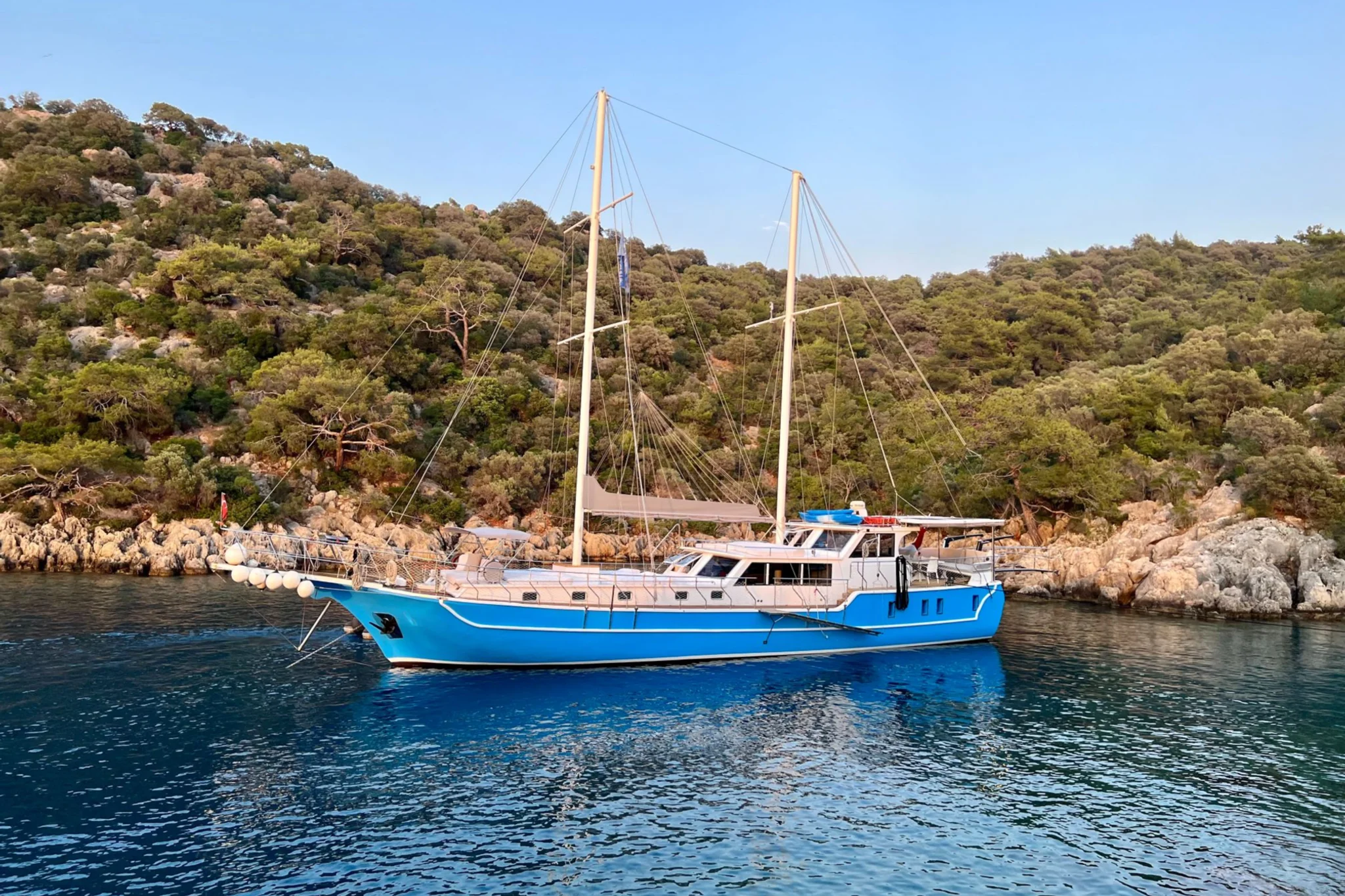 Yacht Simi