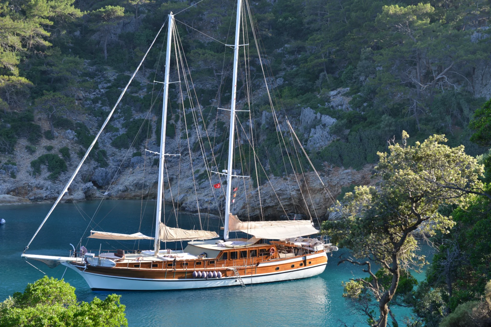 Derin Deniz yacht