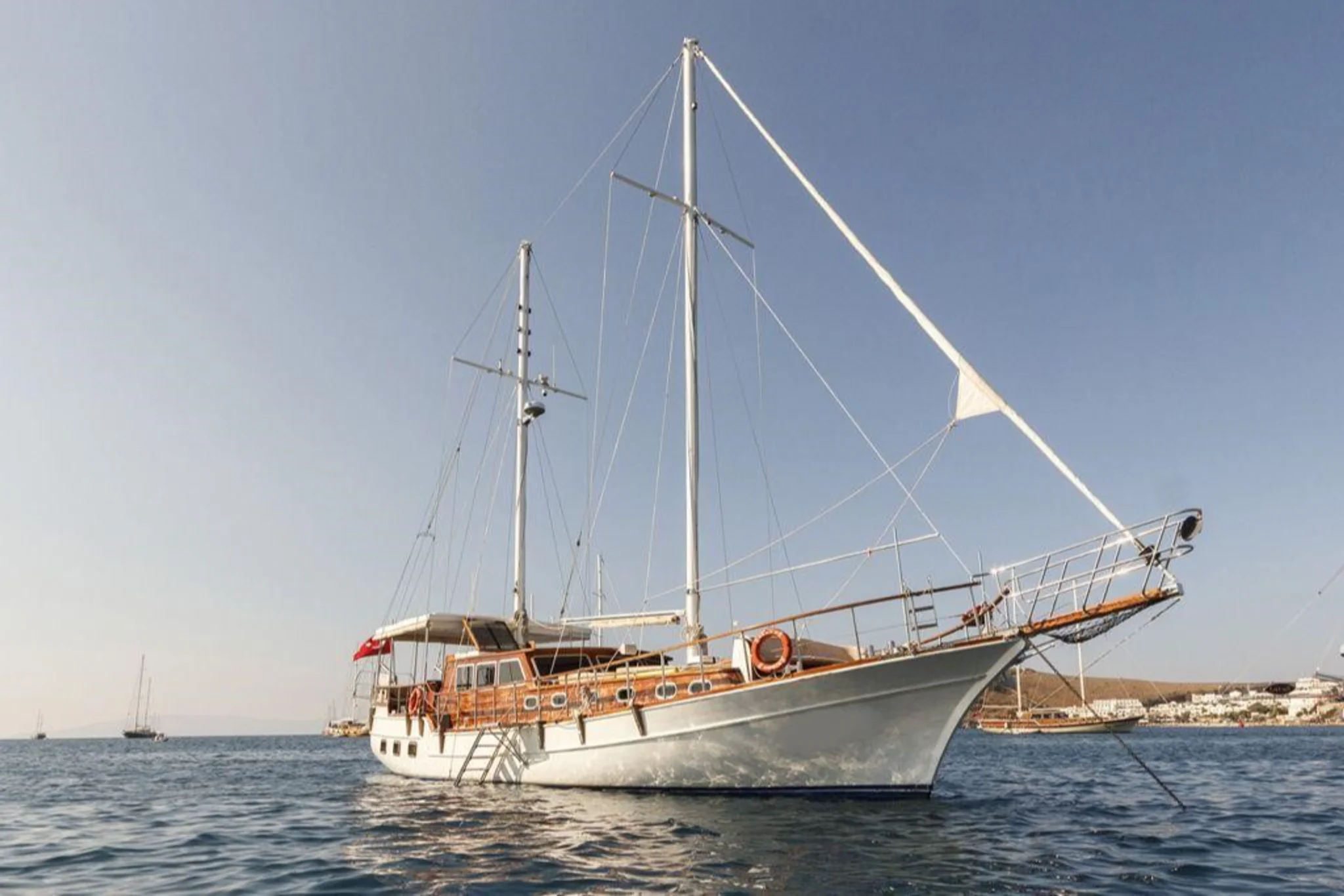 Okay II yacht