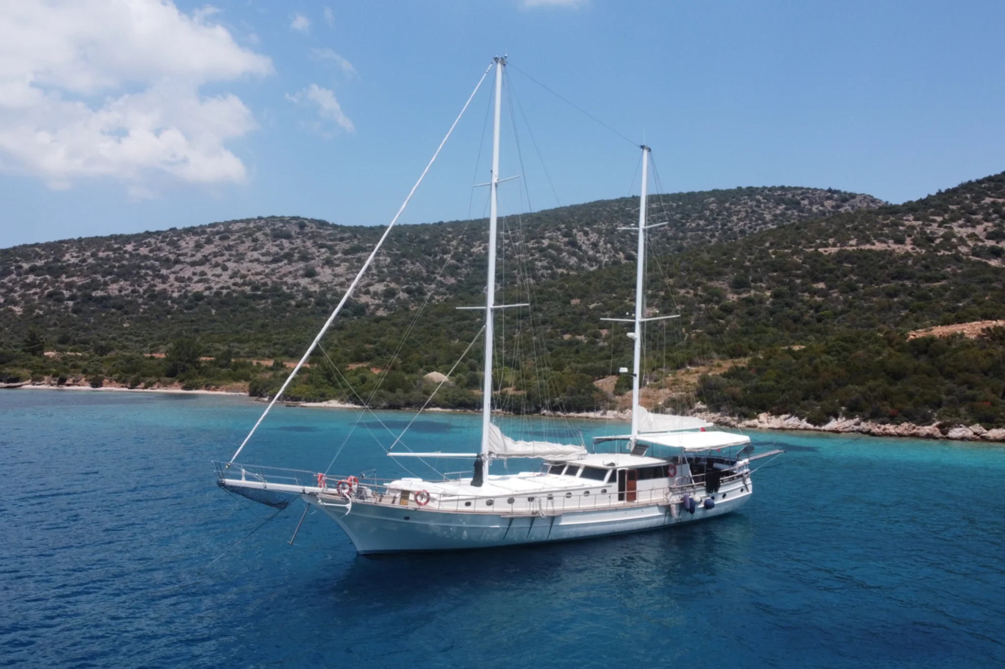 Yacht Osman Kurt