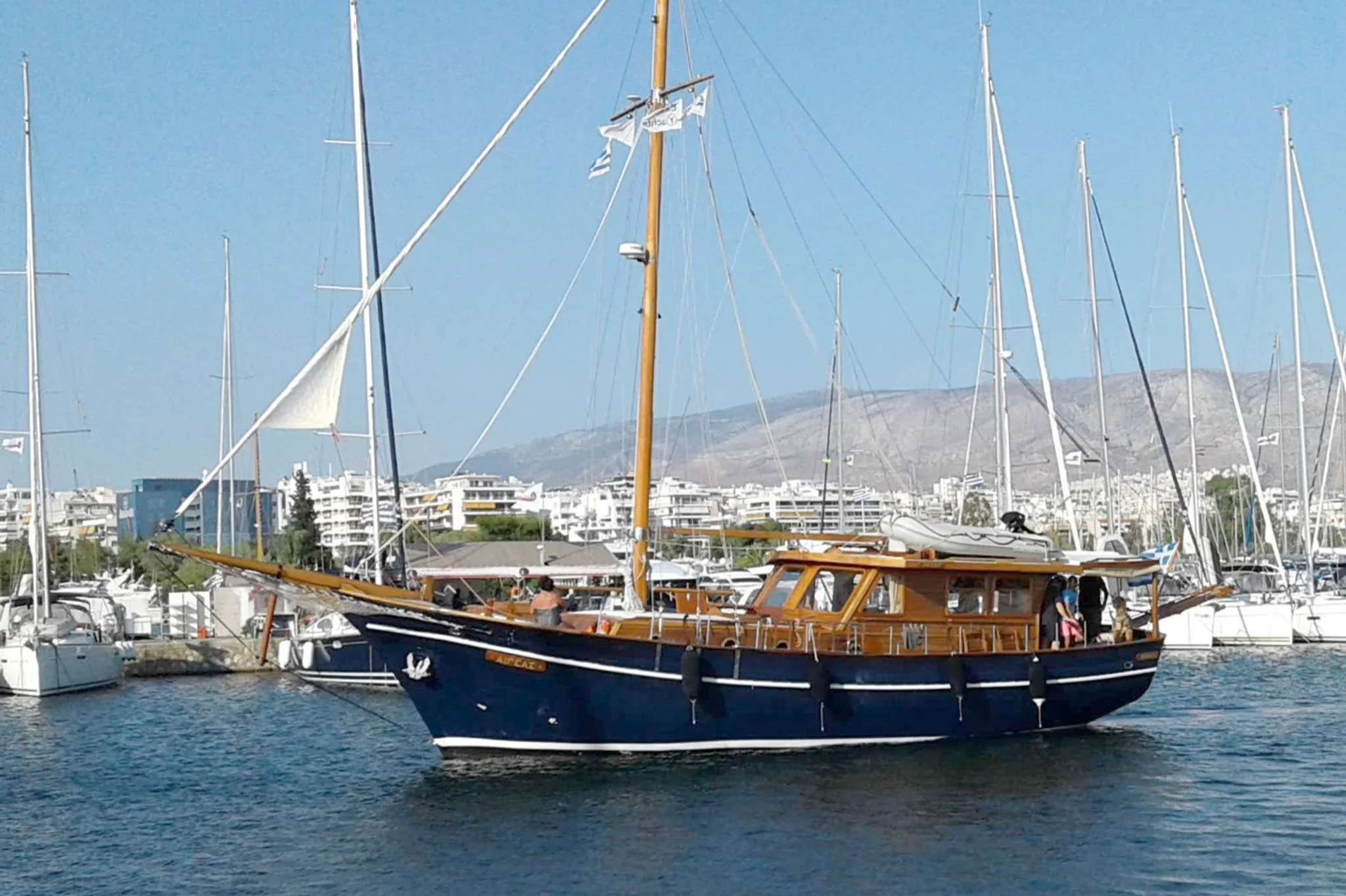 Aegeas yacht