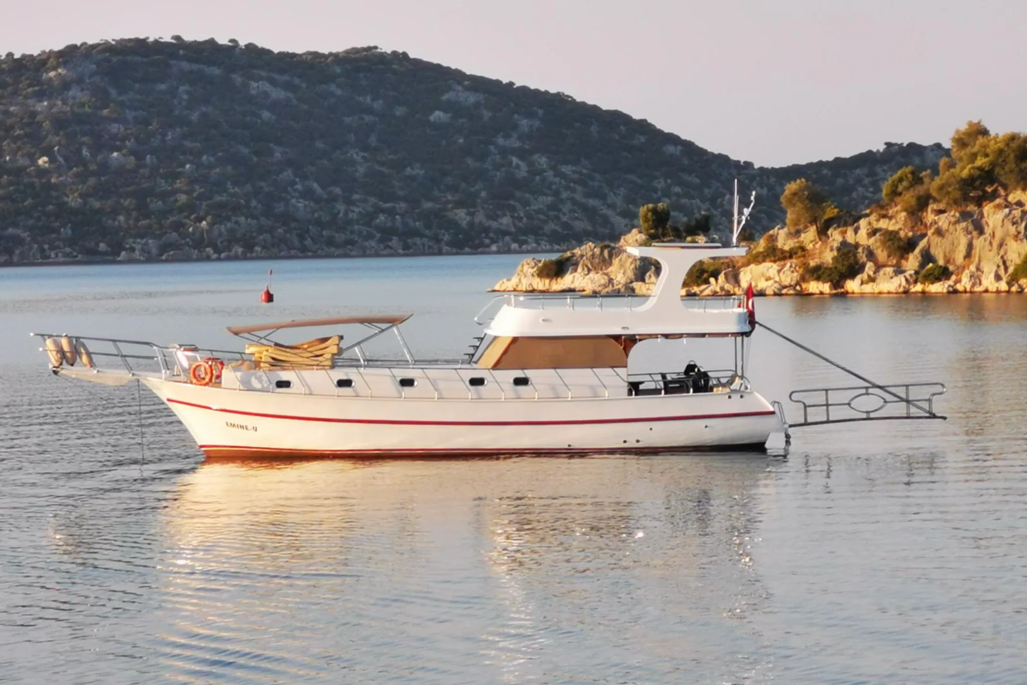 Emine U yacht