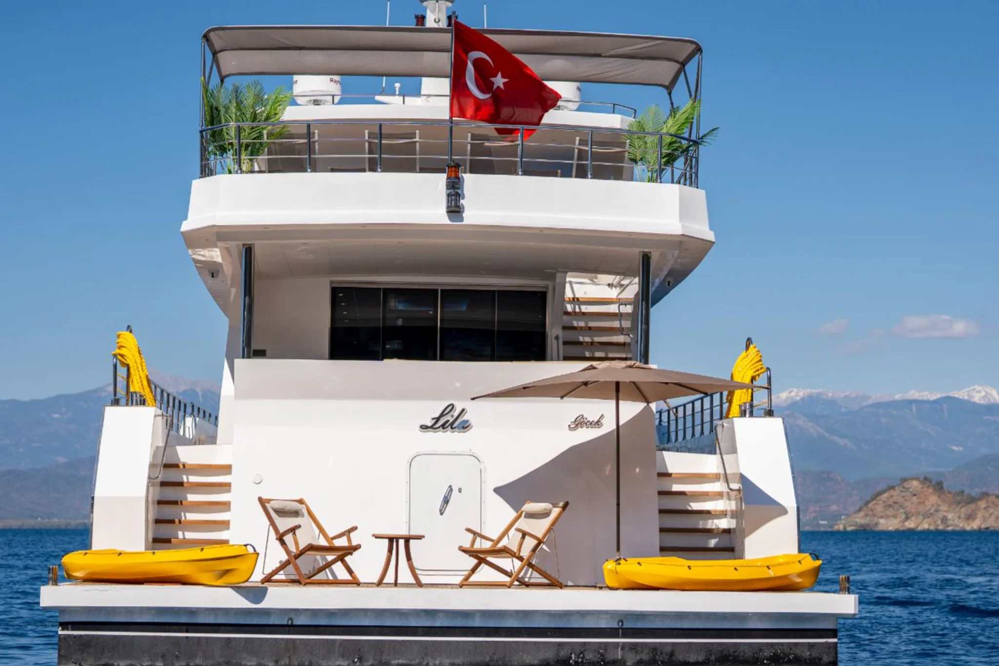 LILA TRAWLER — Foto 43