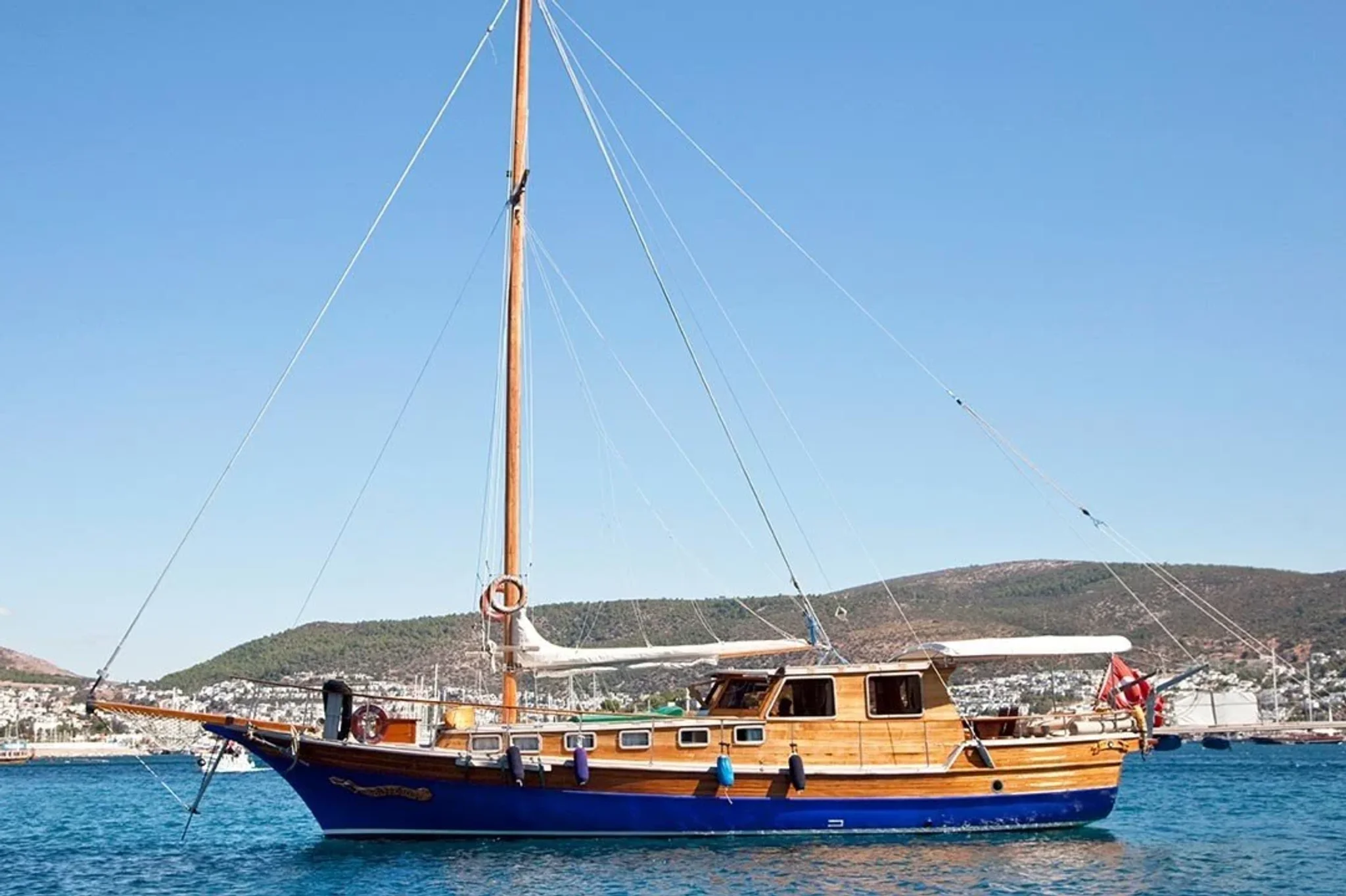 BOLERO 1 yacht