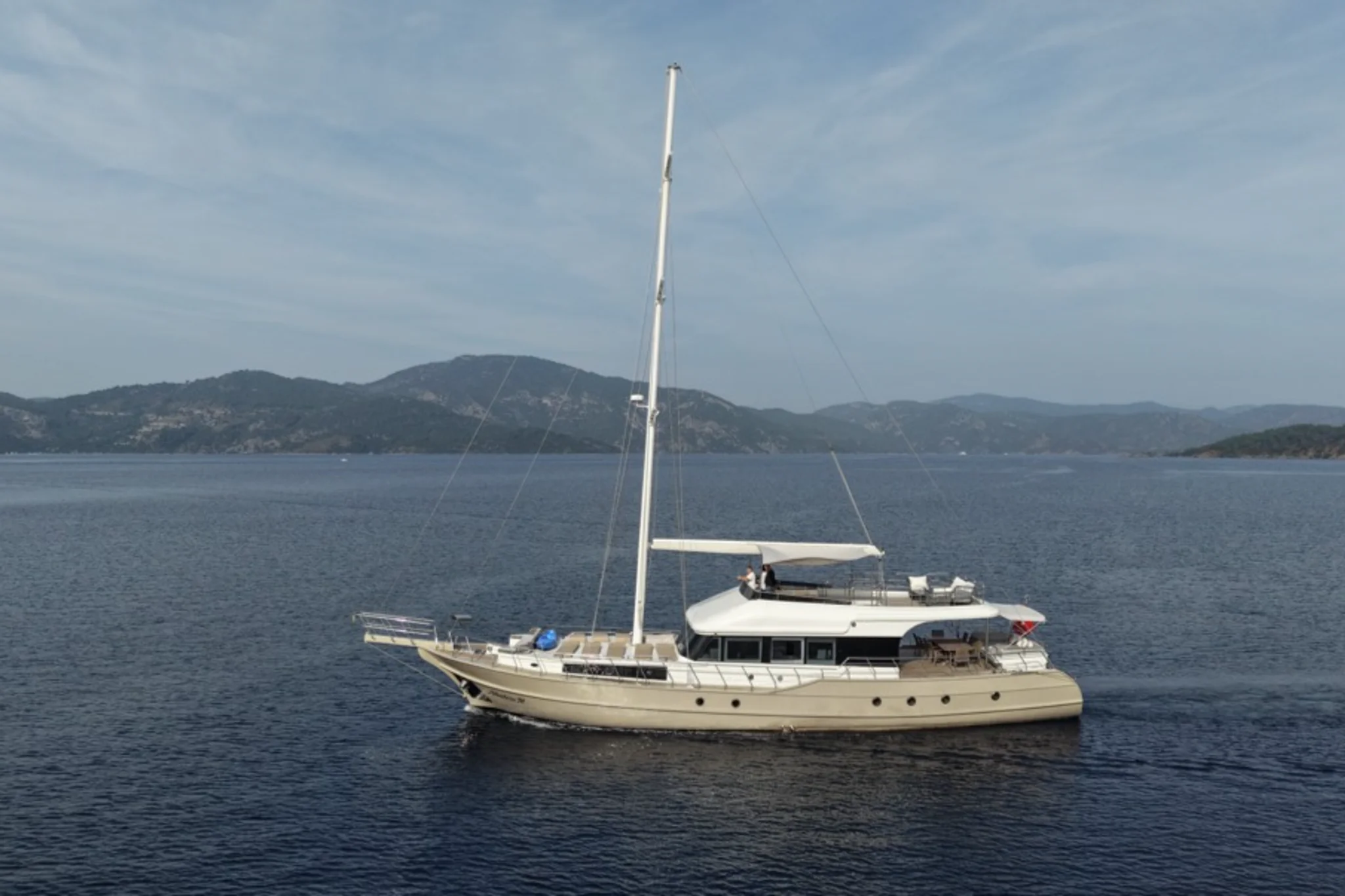 Albatros M yacht