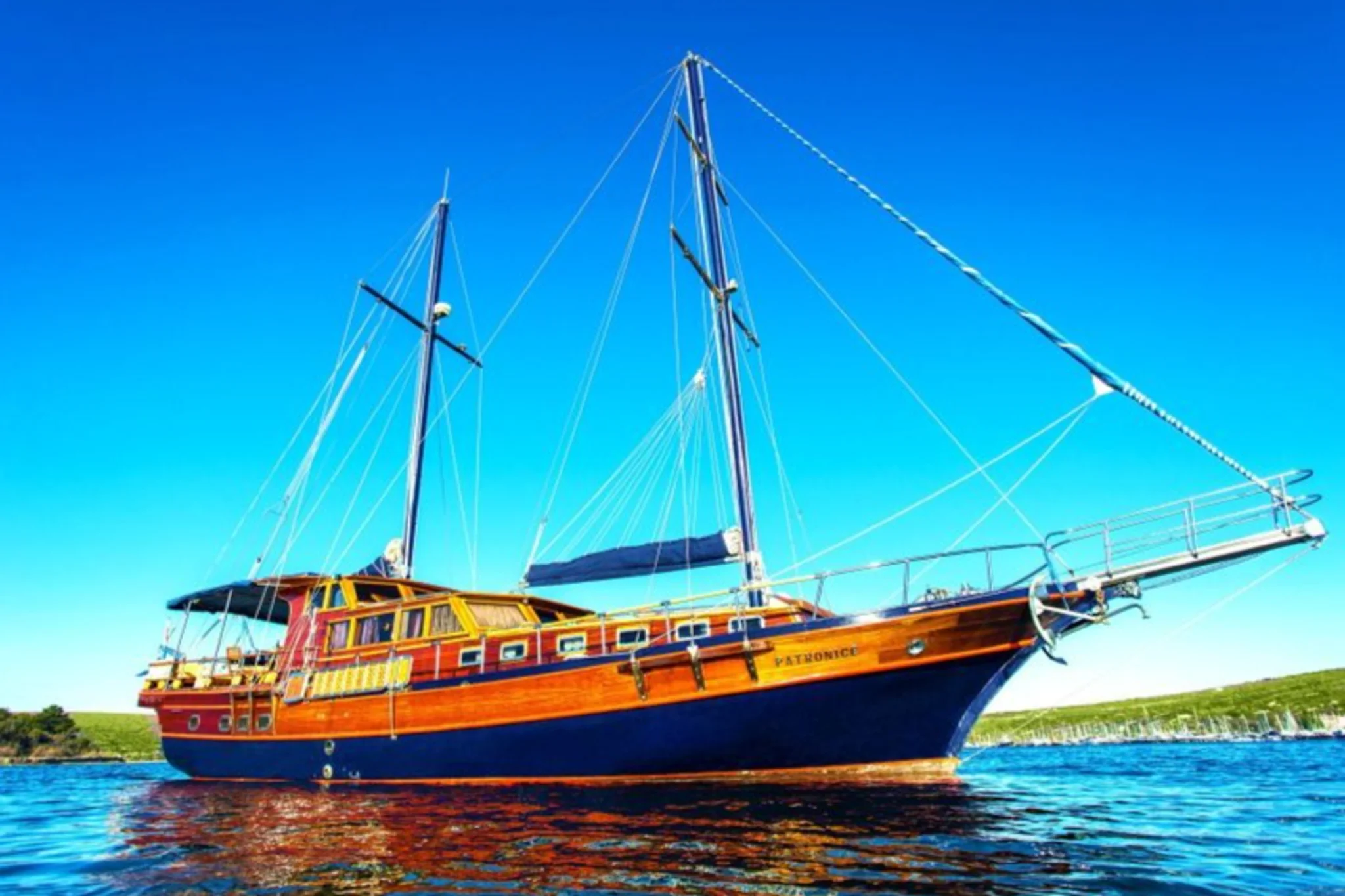 Patronice yacht