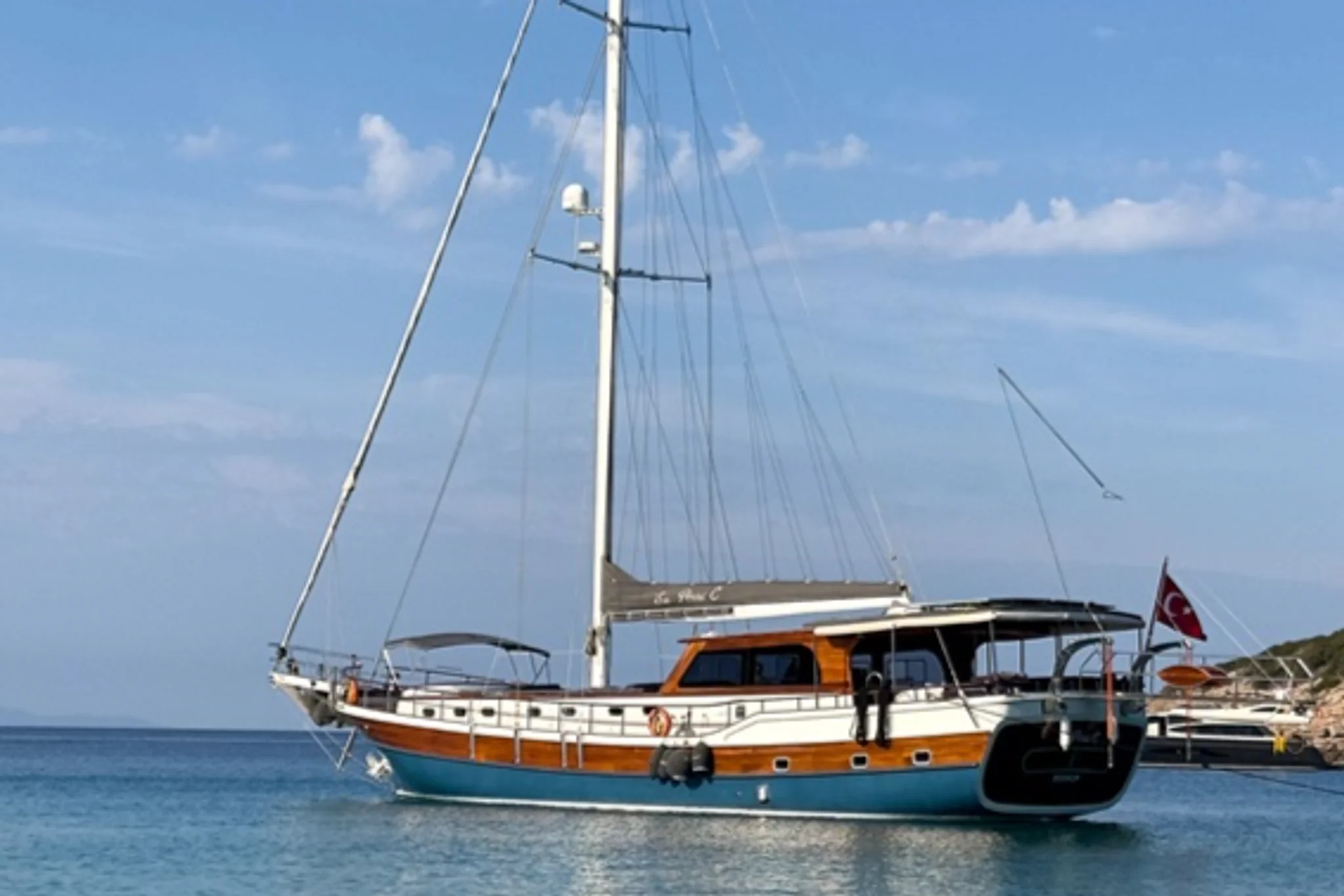 Su Perisi C yacht