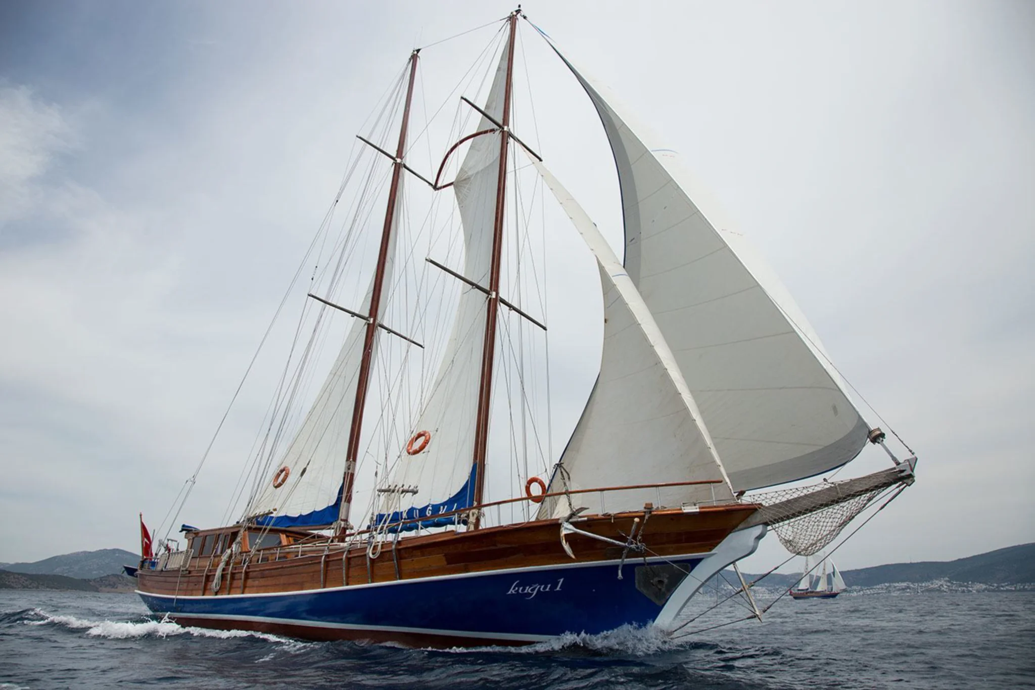 Yacht KUGU 1