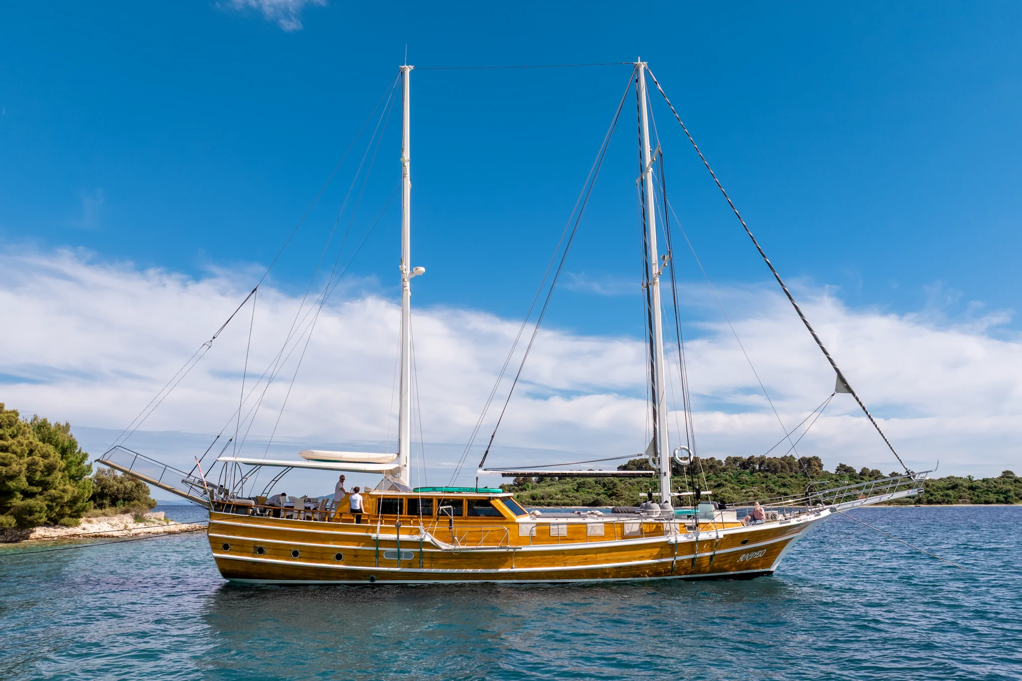 Andeo yacht