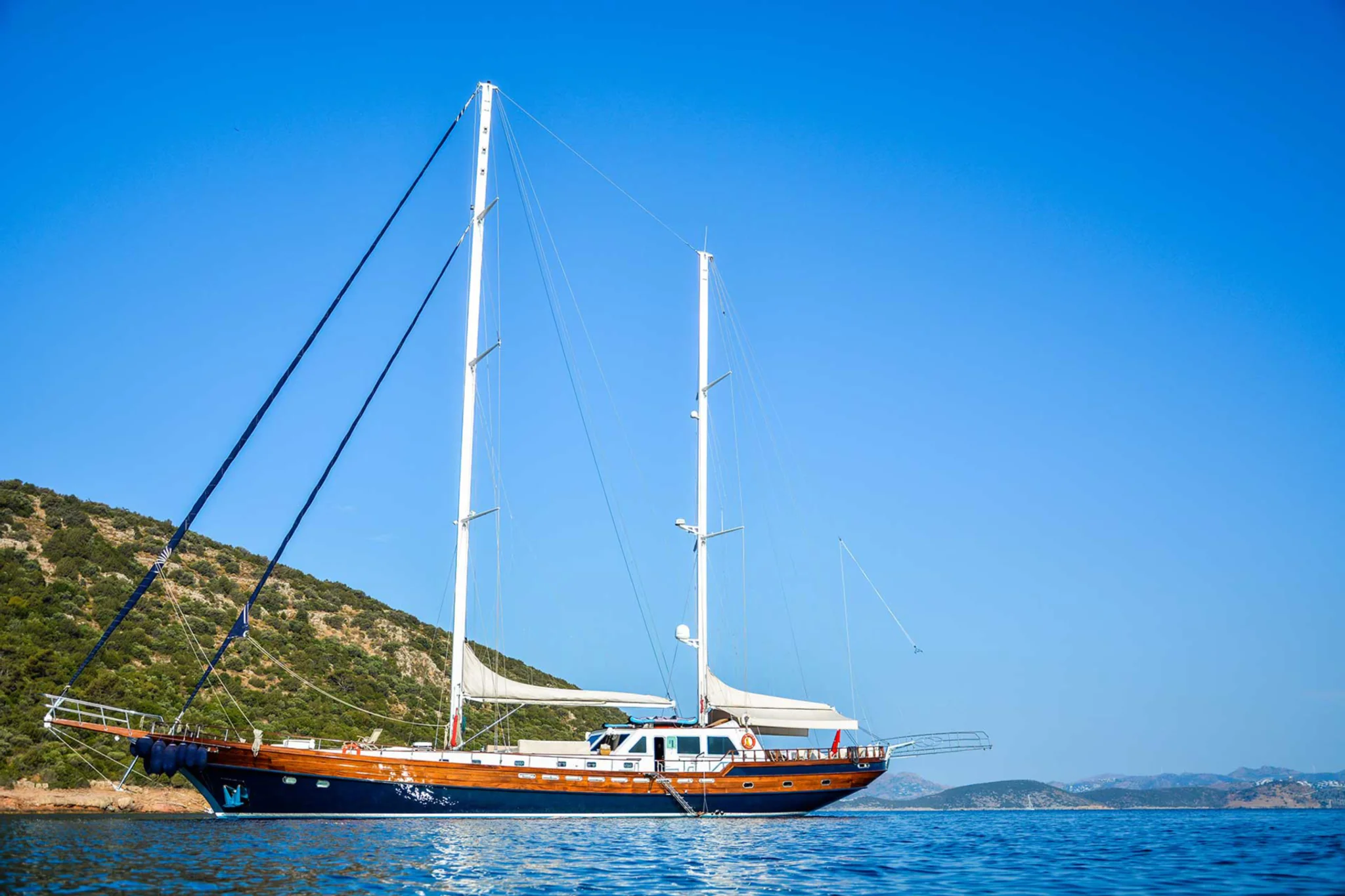 Yacht Papa Joe
