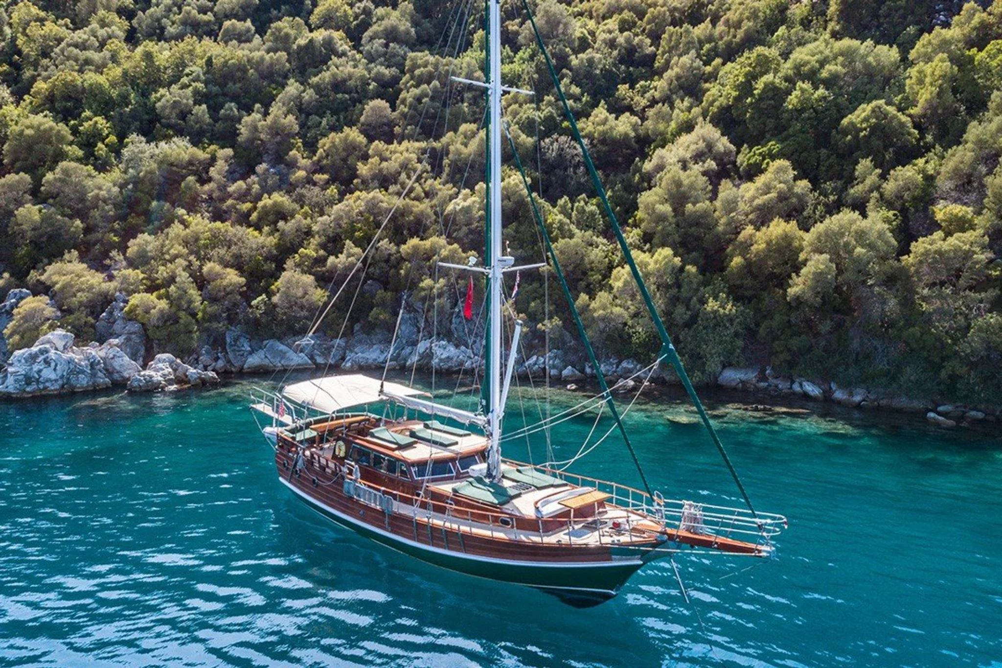 DARE TO DREAM yacht