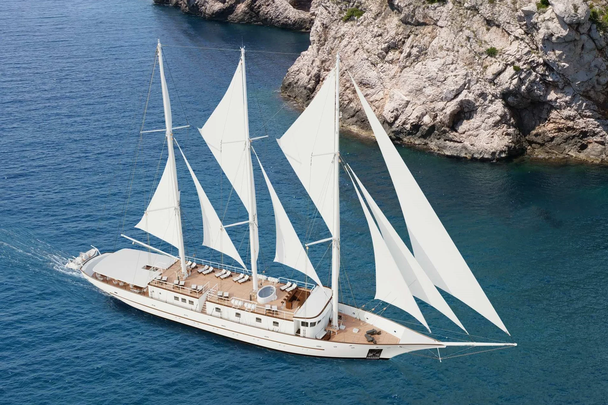 KLARA yacht