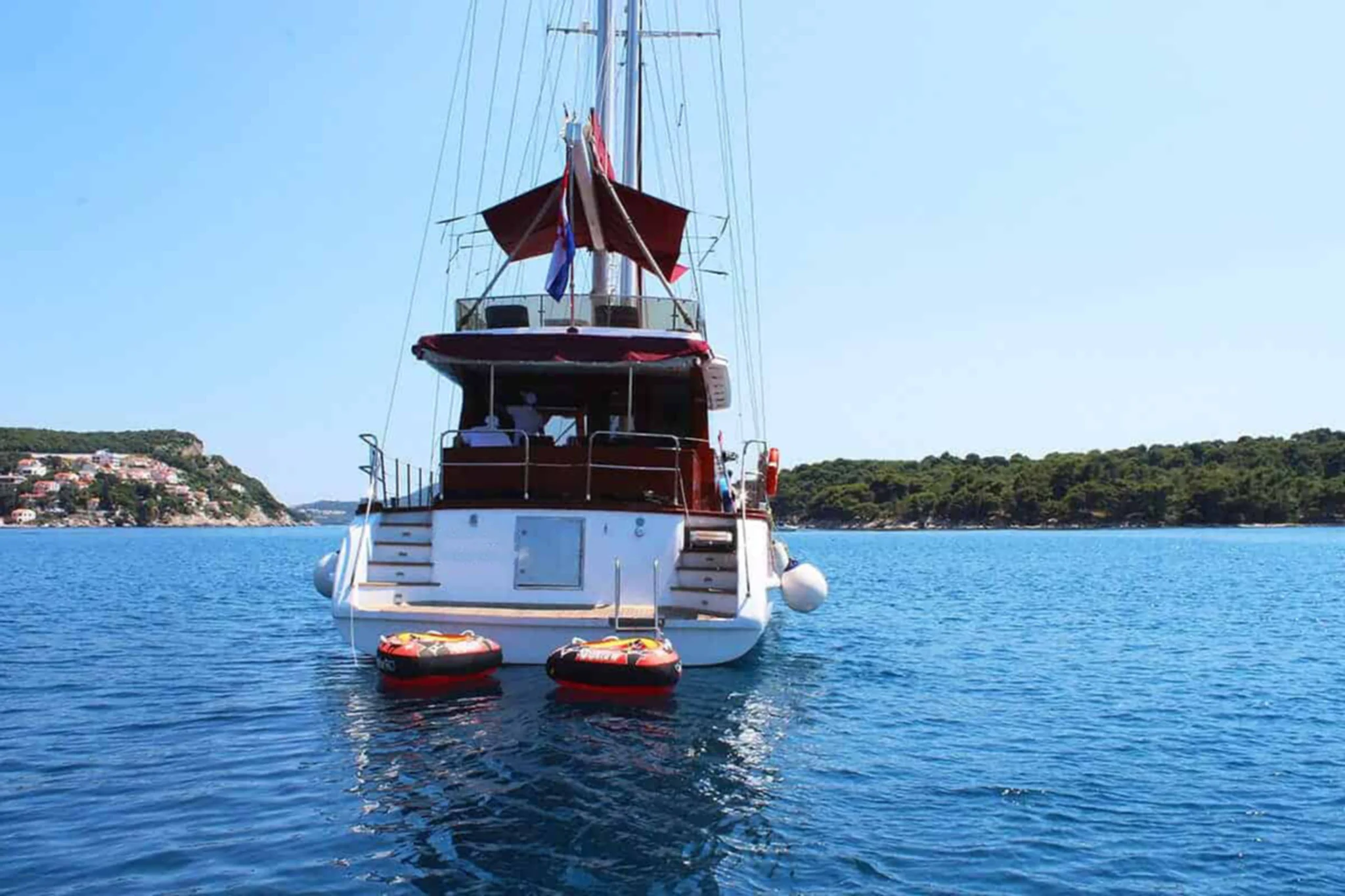Adriatic Holiday — divertissements