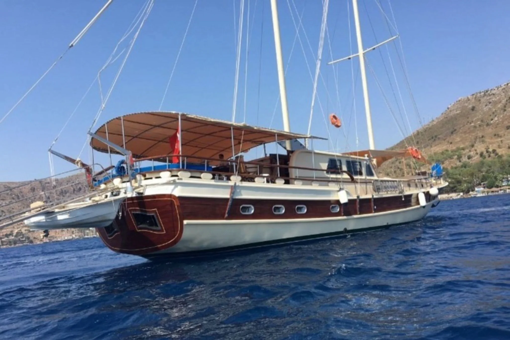 BARIS 3 yacht