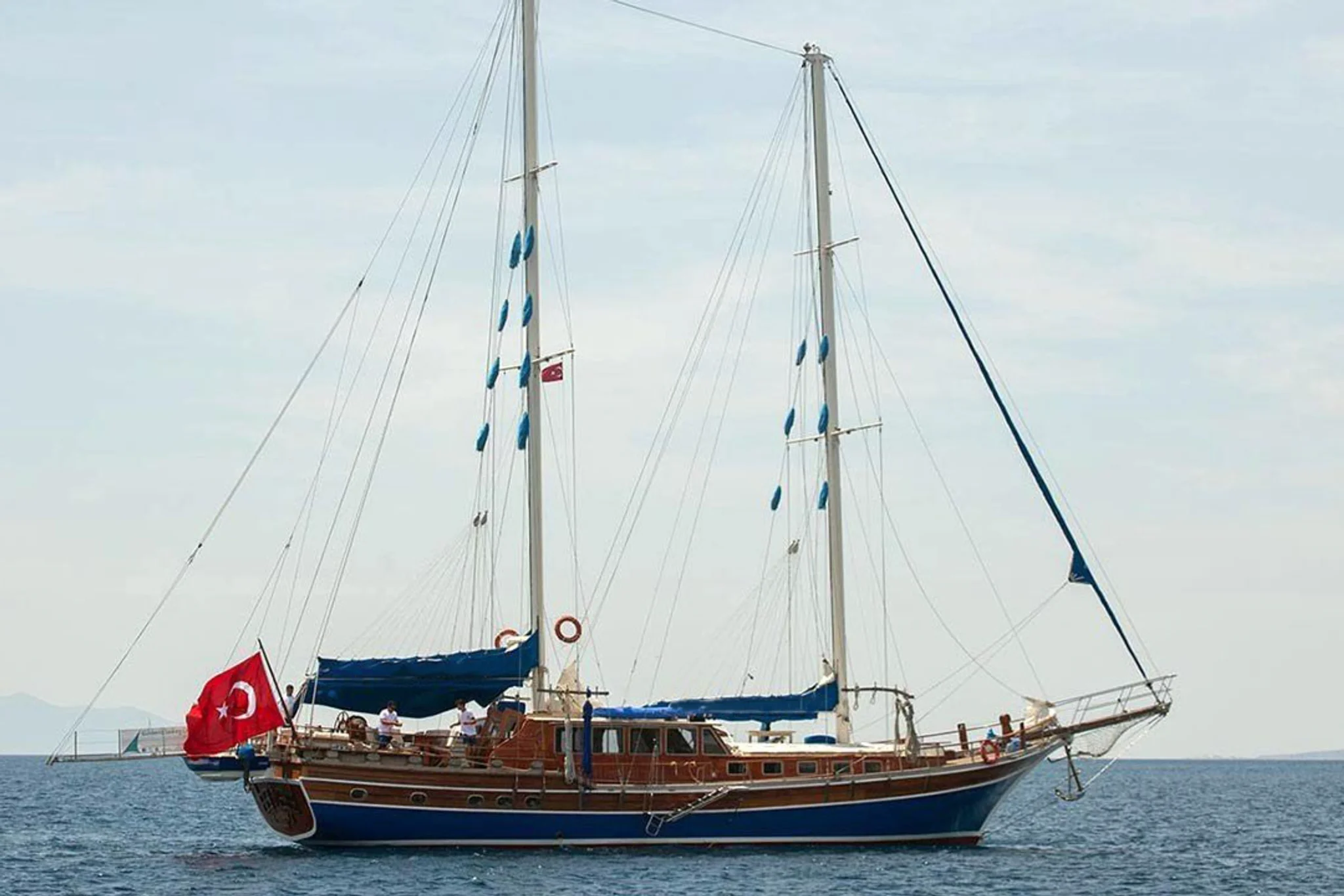 GULDEN IRMAK — Foto 2
