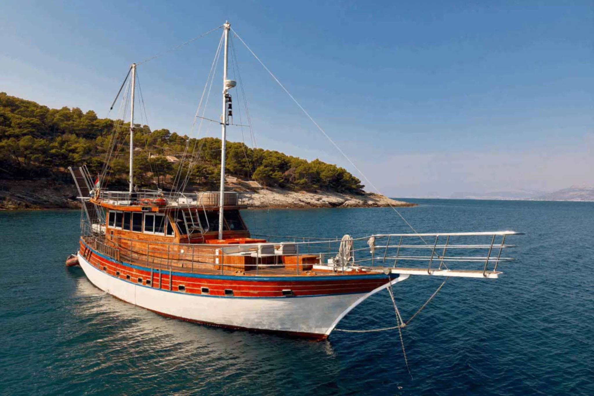 Trebenna yacht