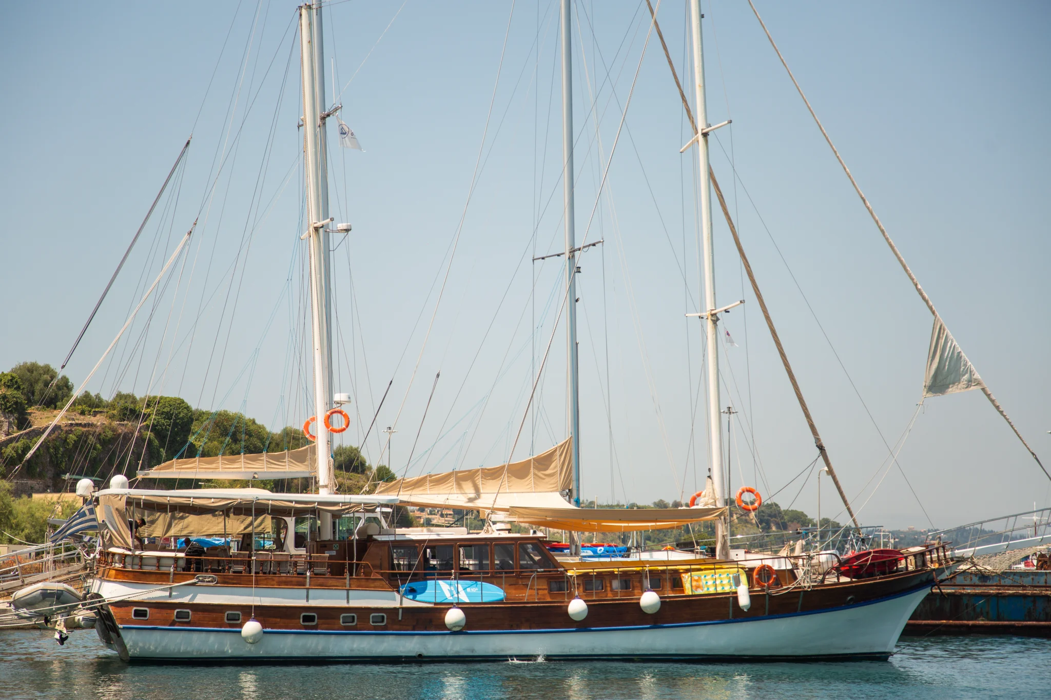 Hemera yacht