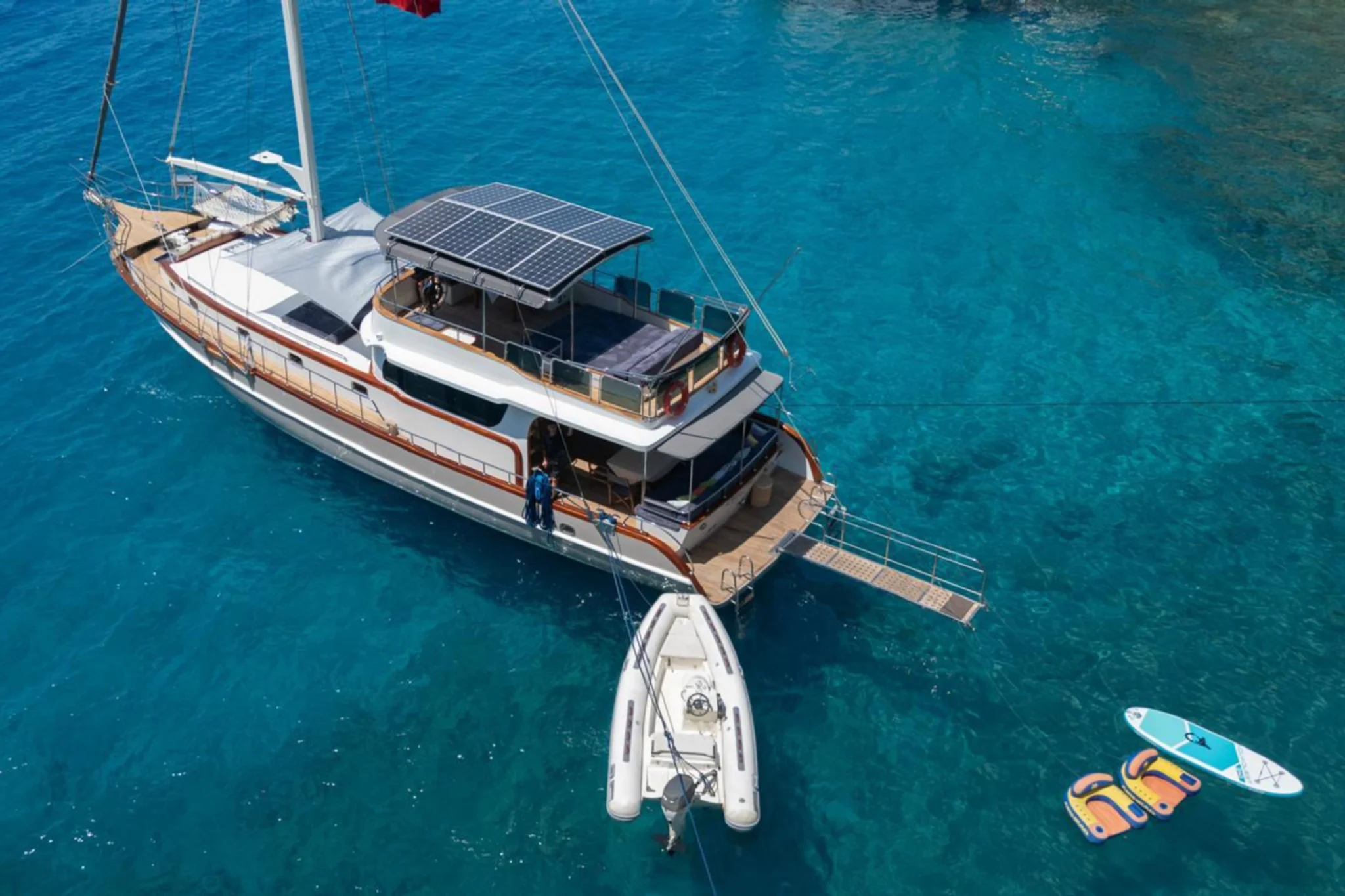 Queen Alin yacht