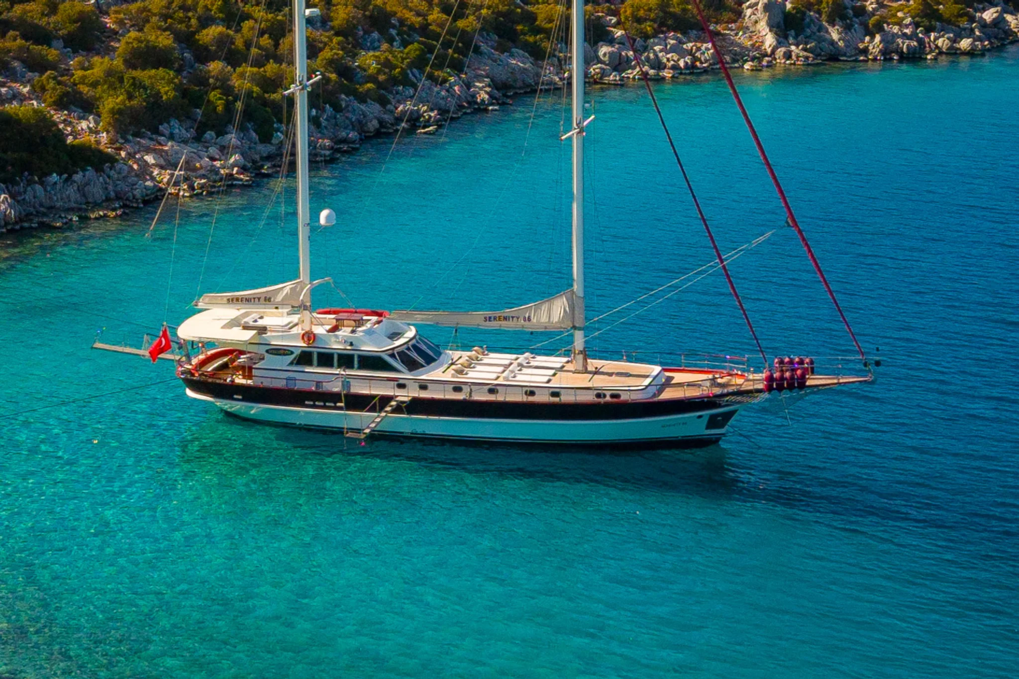 Serenity 86 — Foto 2