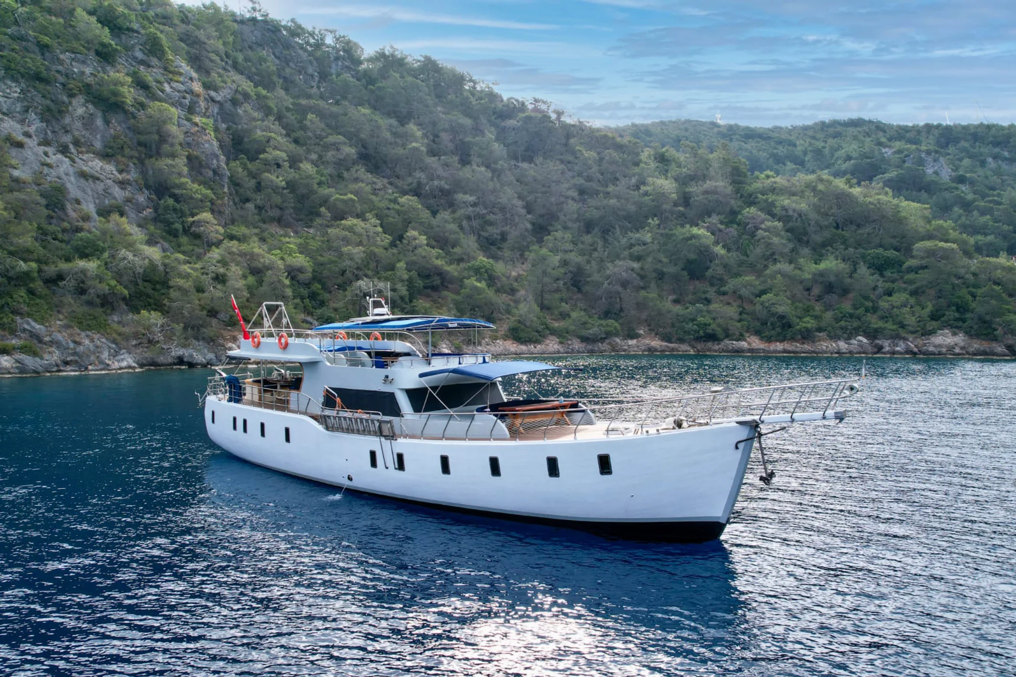 Enjoy Life yacht