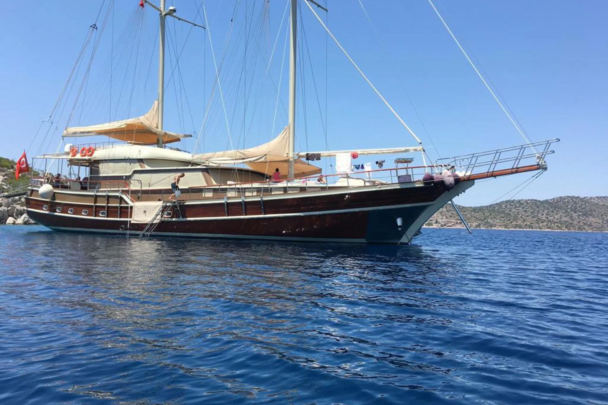 Yacht E. Arda Deniz