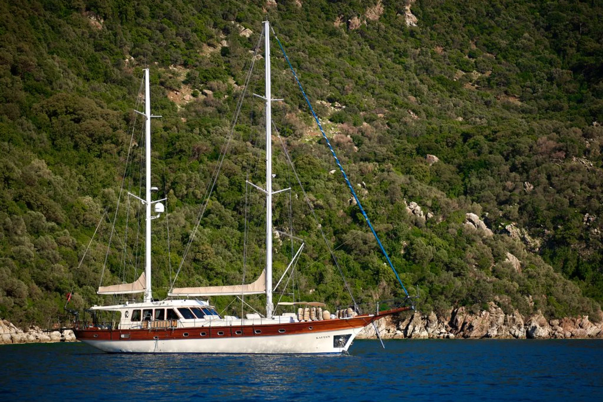 Yacht KAFTAN