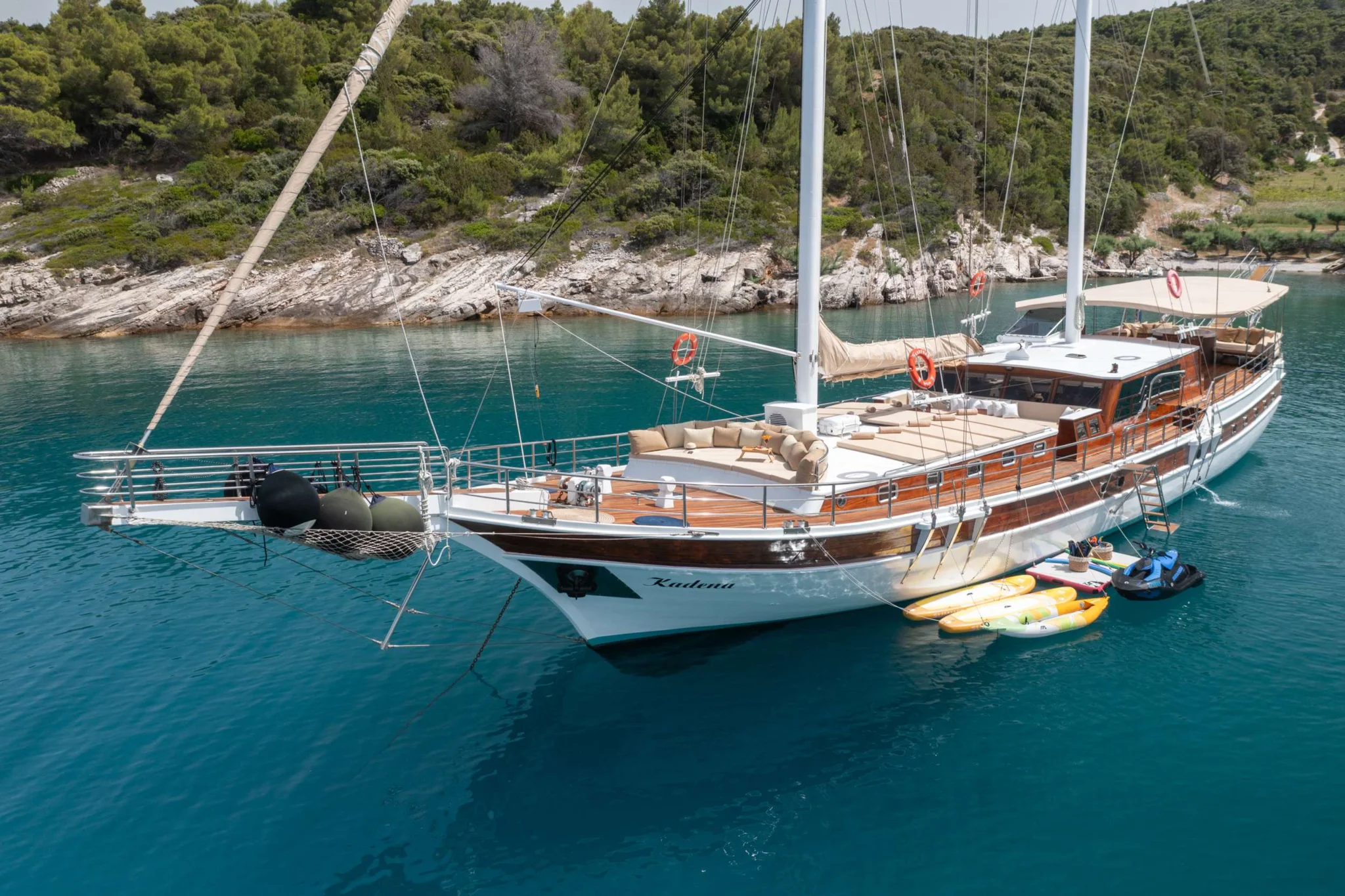 Kadena yacht