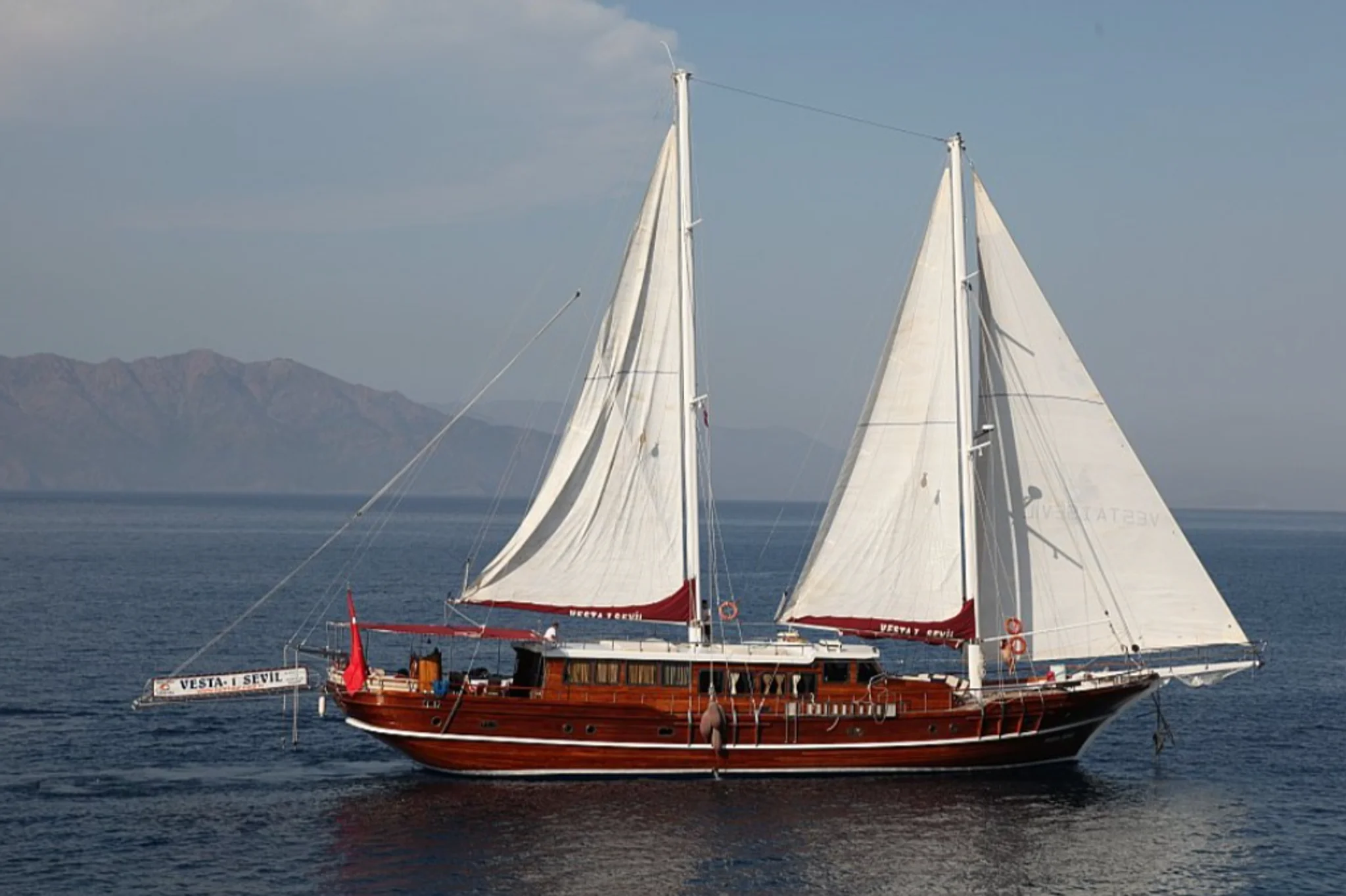 Vesta 1 Sevil yacht