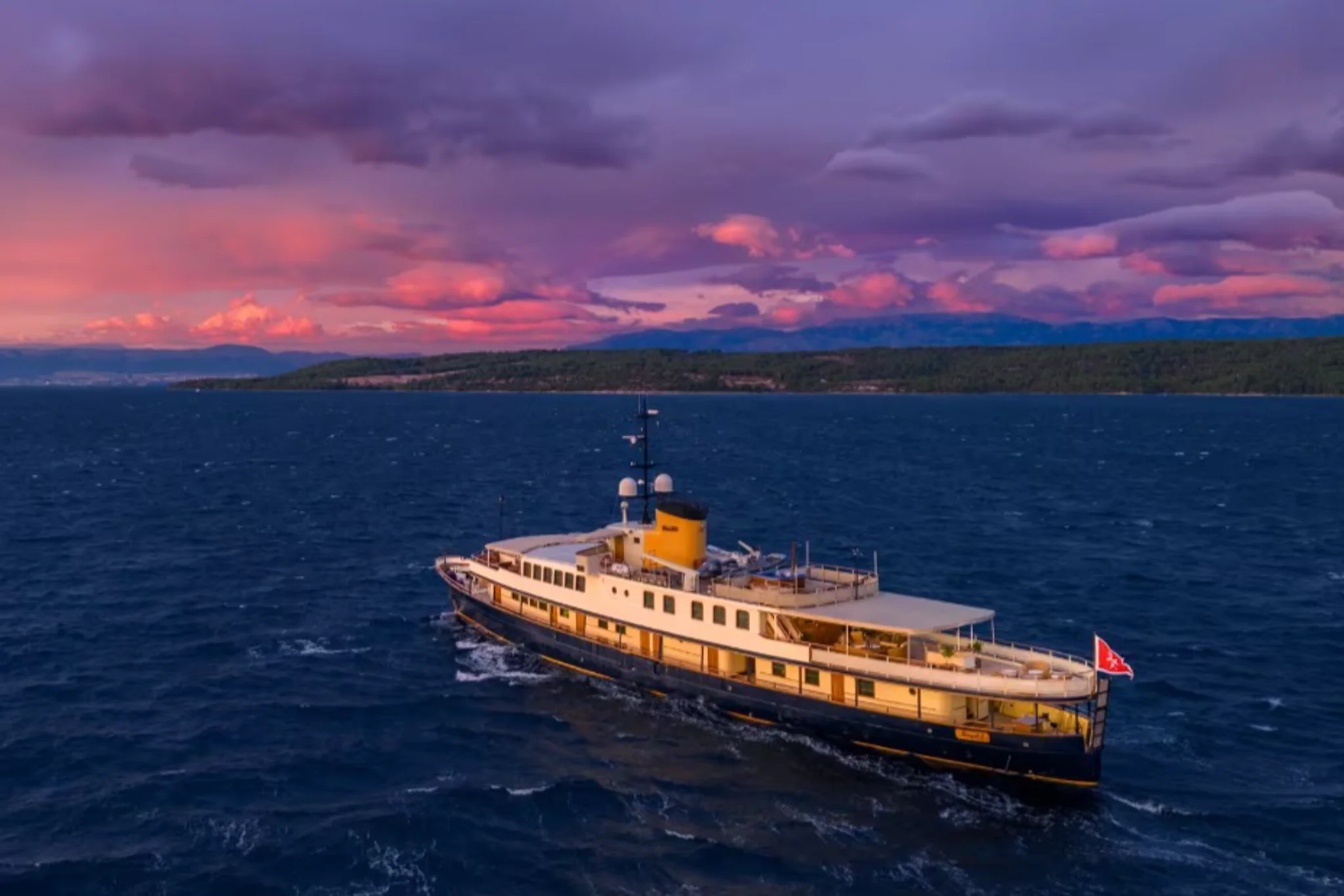 Yacht Seagull 2